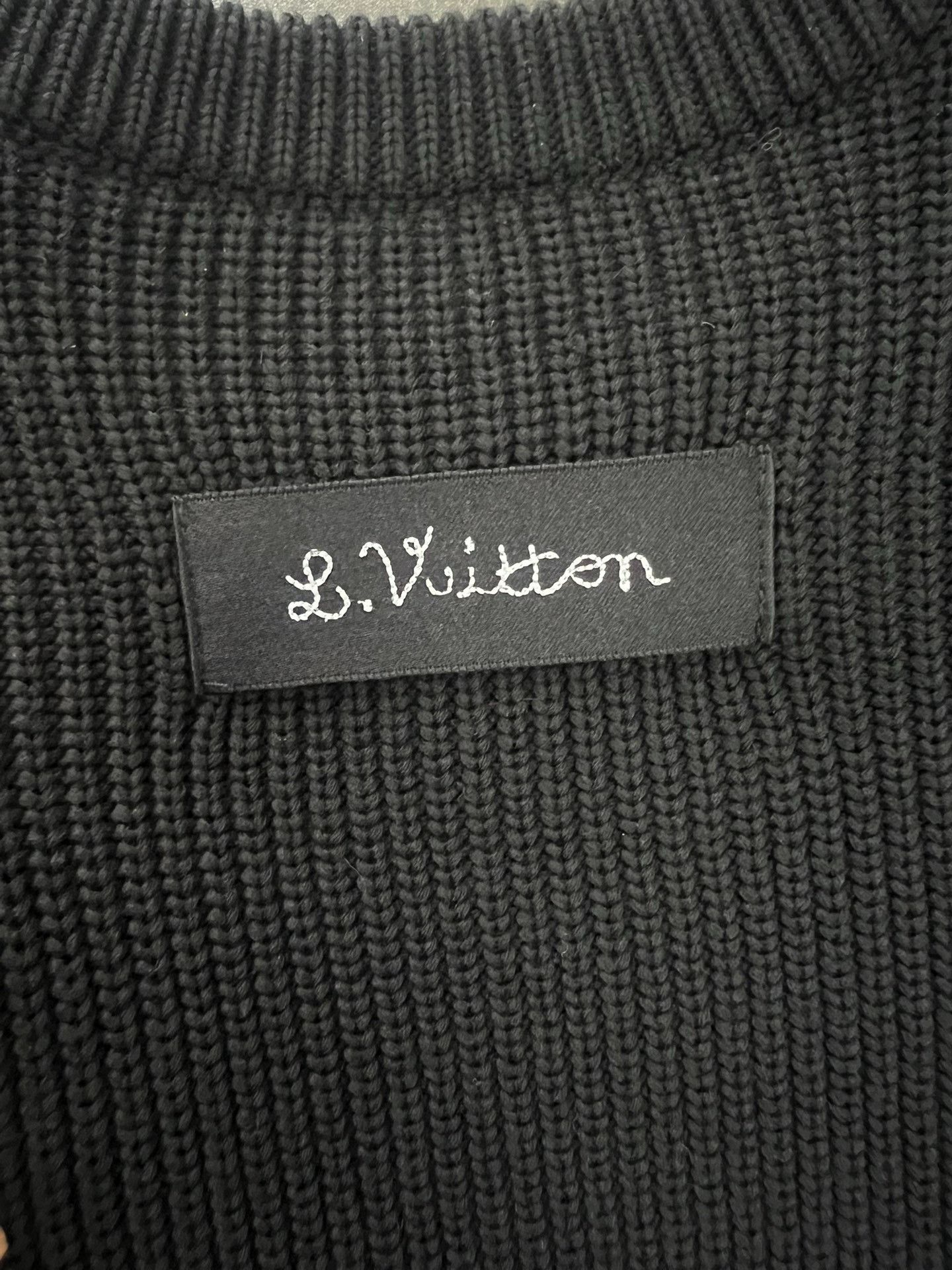 Louis Vuitton Louis Vuitton Doll bear crew neck knit sweater Nextarrow-24 Size US M / EU 48-50 / 2 - 5 Thumbnail