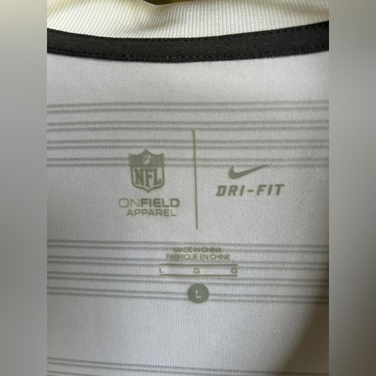 NFL NFL White Striped Polo with Falcons Logo Size US L / EU 52-54 / 3 - 5 Thumbnail