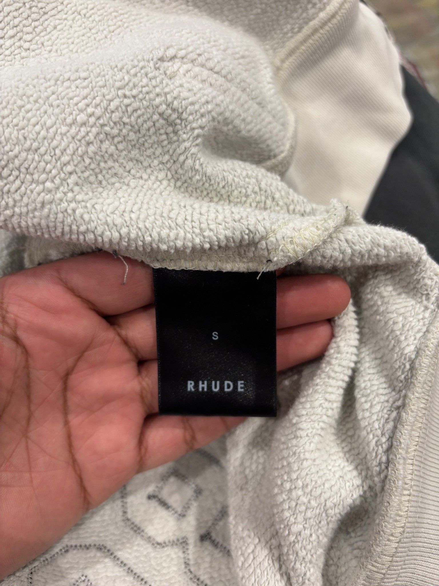 Rhude Rhude Boys Raglan Hoodie Off White / Black Size US S / EU 44-46 / 1 - 8 Thumbnail