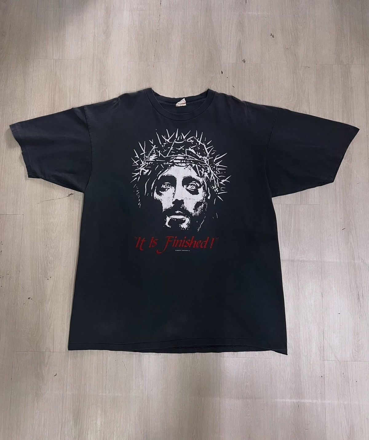 Gildan Vintage 90s Jesus “ It Is Finished! ” Size US XXL / EU 58 / 5 - 1 Thumbnail