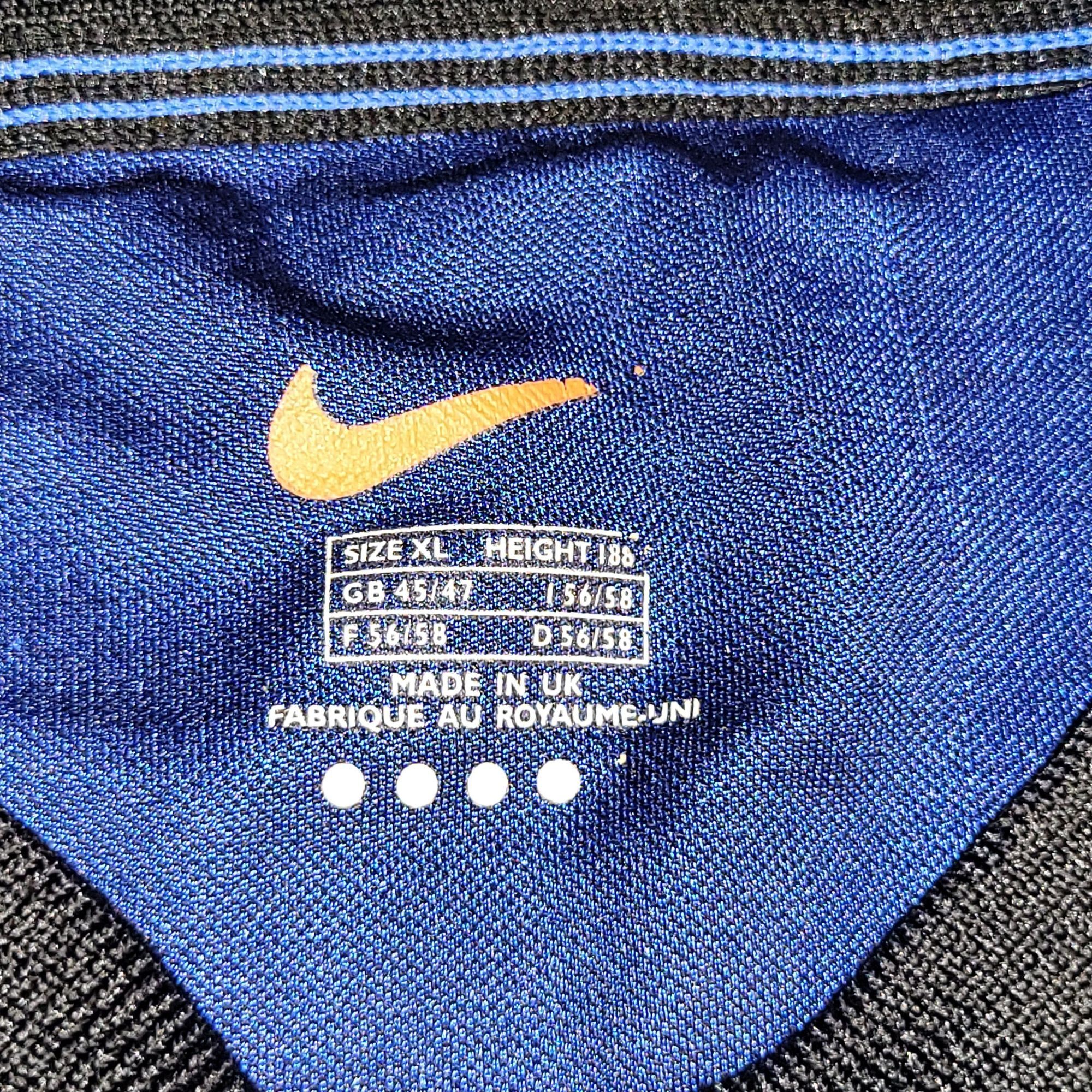 Nike Ronaldo Inter Milan 1999 2000 Soccer Jersey Shirt XL Size US XL / EU 56 / 4 - 6 Thumbnail