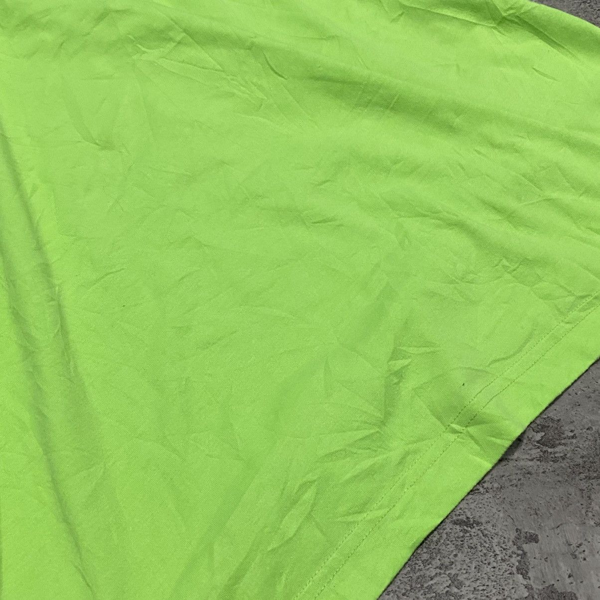 Vetements Vetements Green Postage Tee Size US S / EU 44-46 / 1 - 8 Thumbnail