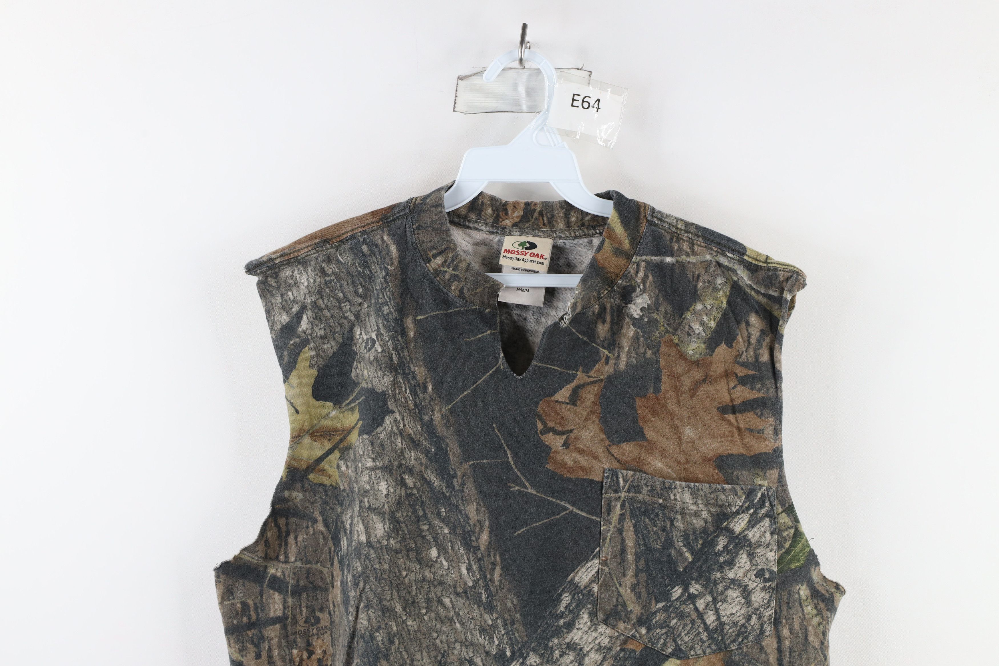 Vintage Vintage Streetwear Oak Camouflage Cut Off Pocket T-Shirt Size US M / EU 48-50 / 2 - 2 Thumbnail