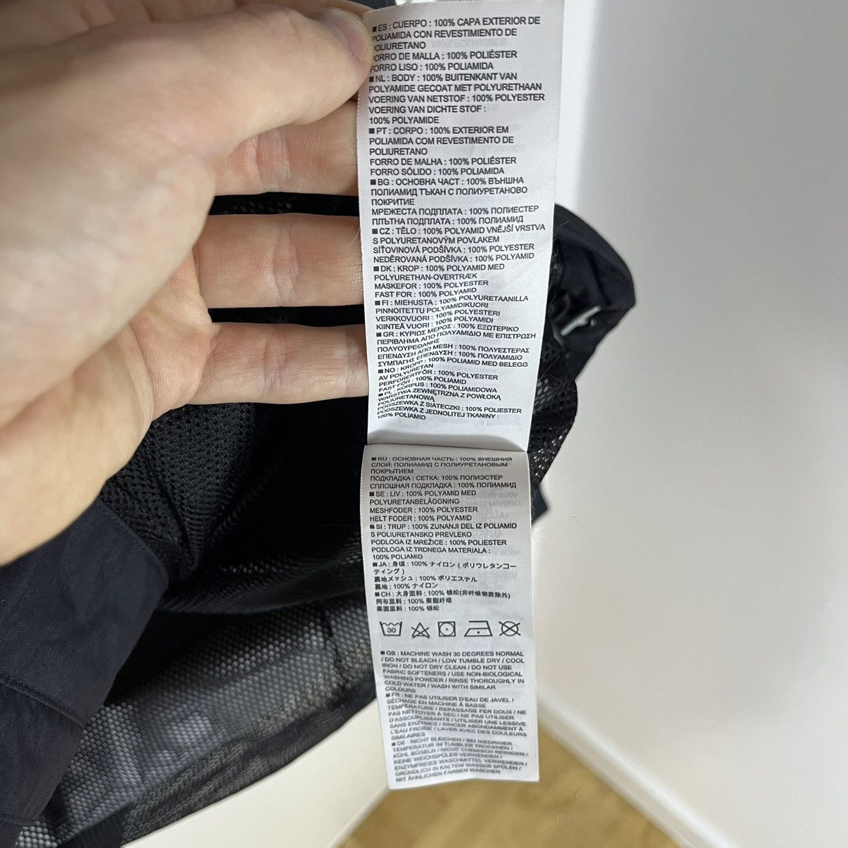 Berghaus Berghaus Hygroshell Black Windbreaker Waterproof Jacket Size XL / US 12-14 / IT 48-50 - 7 Thumbnail
