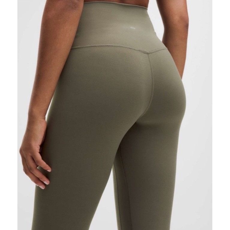 Lululemon 𝓛𝓾𝓵𝓾𝓵𝓮𝓶𝓸𝓷 Women's High-Rise Green Cropped Leggings Size 32" / US 10 / IT 46 - 5 Thumbnail