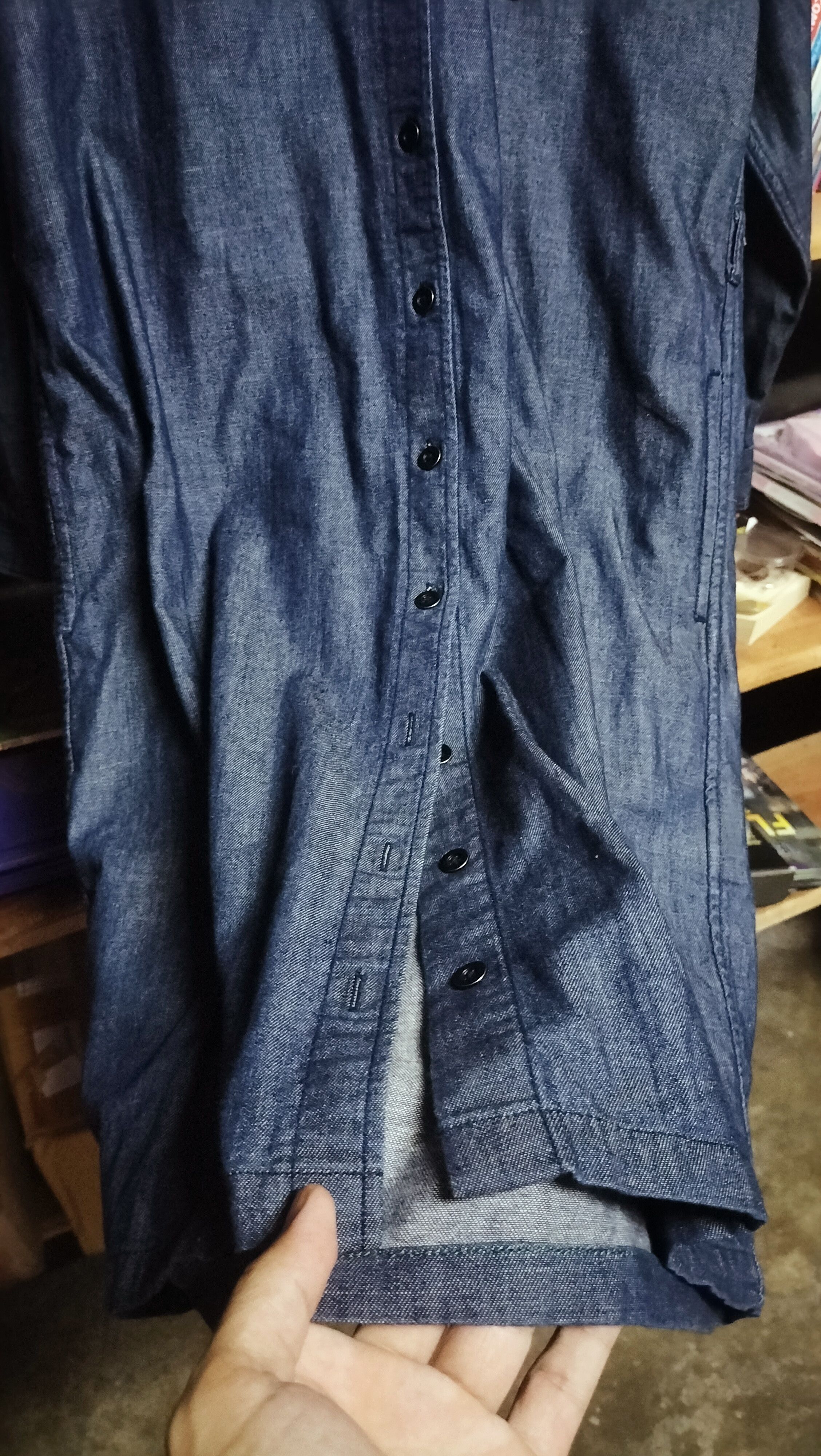 Uniqlo Denim Trench Shirt Uniqlo Dark Blue Chambray Size L / US 10 / IT 46 - 6 Thumbnail