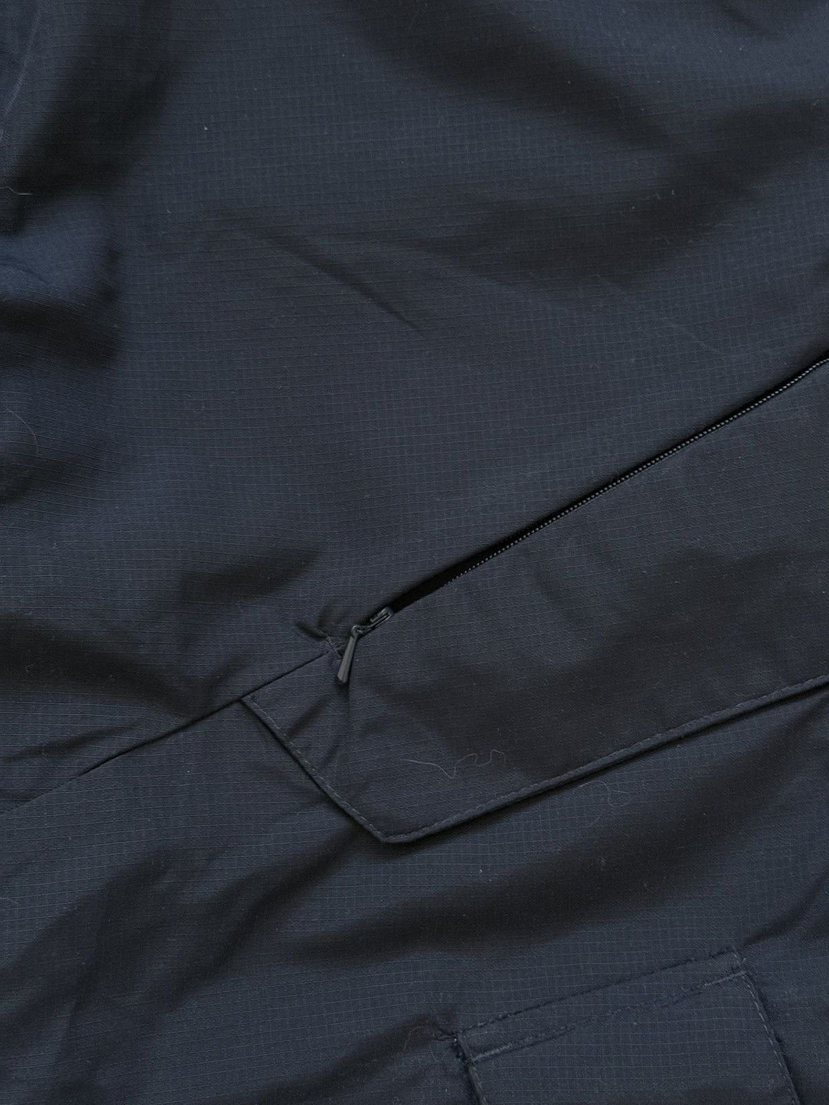 Nike Vintage 00s Nike Baggy Cargo Nylon Tack Pants Y2K Size US 34 / EU 50 - 7 Thumbnail