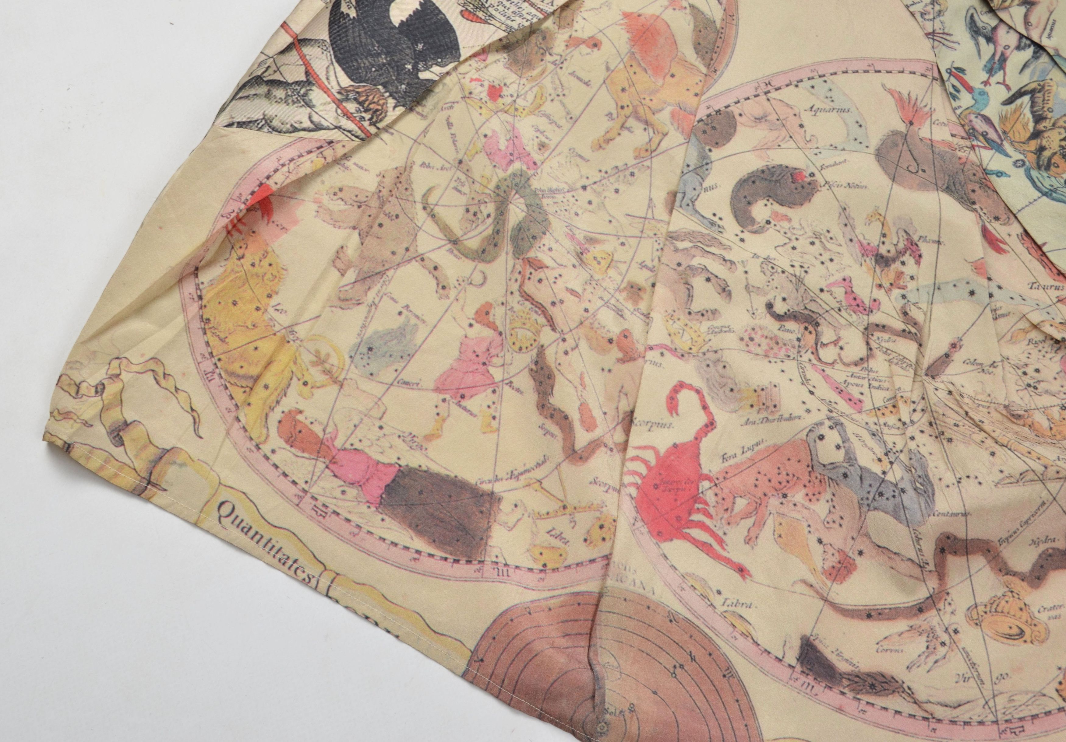 Cotelac Vintage Cotelac Y2K Horoscope Zodiac Print Tulip Mini Skirt Size 30" / US 8 / IT 44 - 6 Thumbnail