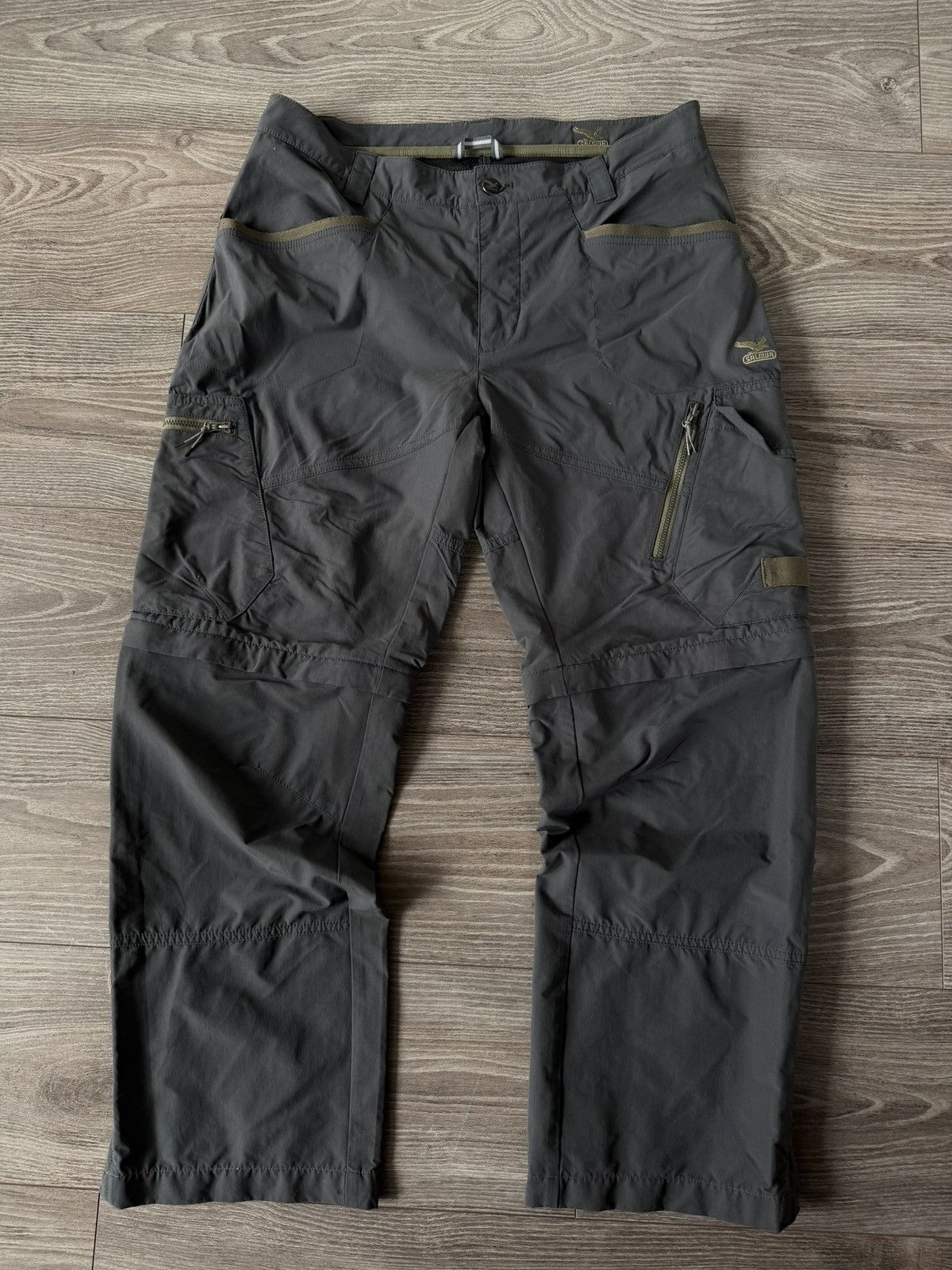 SALEWA Rare Salewa Transformer Gorpcore Pants Size US 34 / EU 50 - 1 Thumbnail
