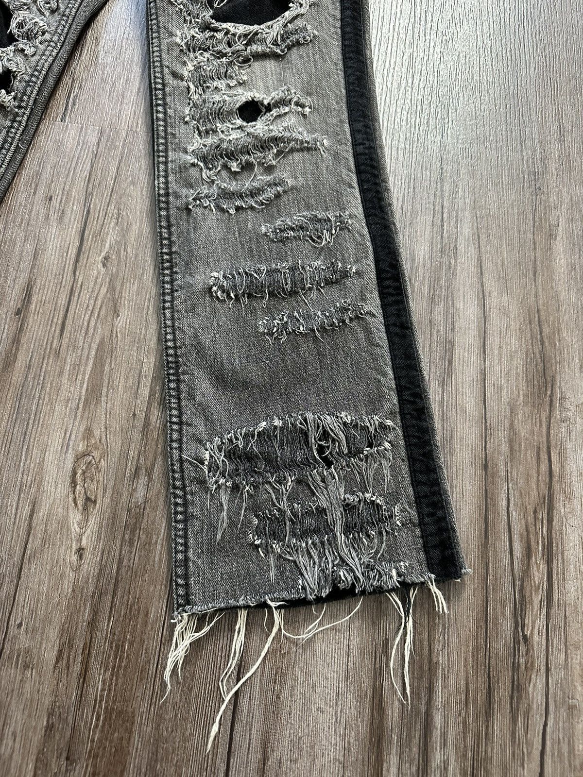 Undercover Undercover AW 02 Crash Denim Jeans Size US 29 - 9 Thumbnail