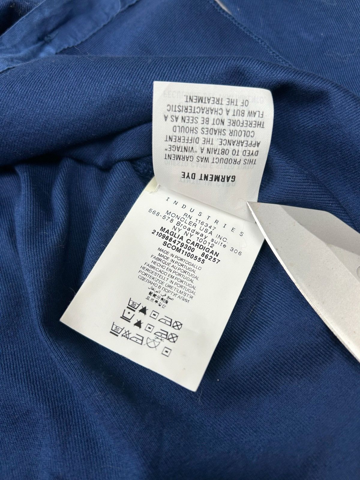 Moncler Vintage Moncler Maglia Cardigan Size S / US 4 / IT 40 - 9 Thumbnail
