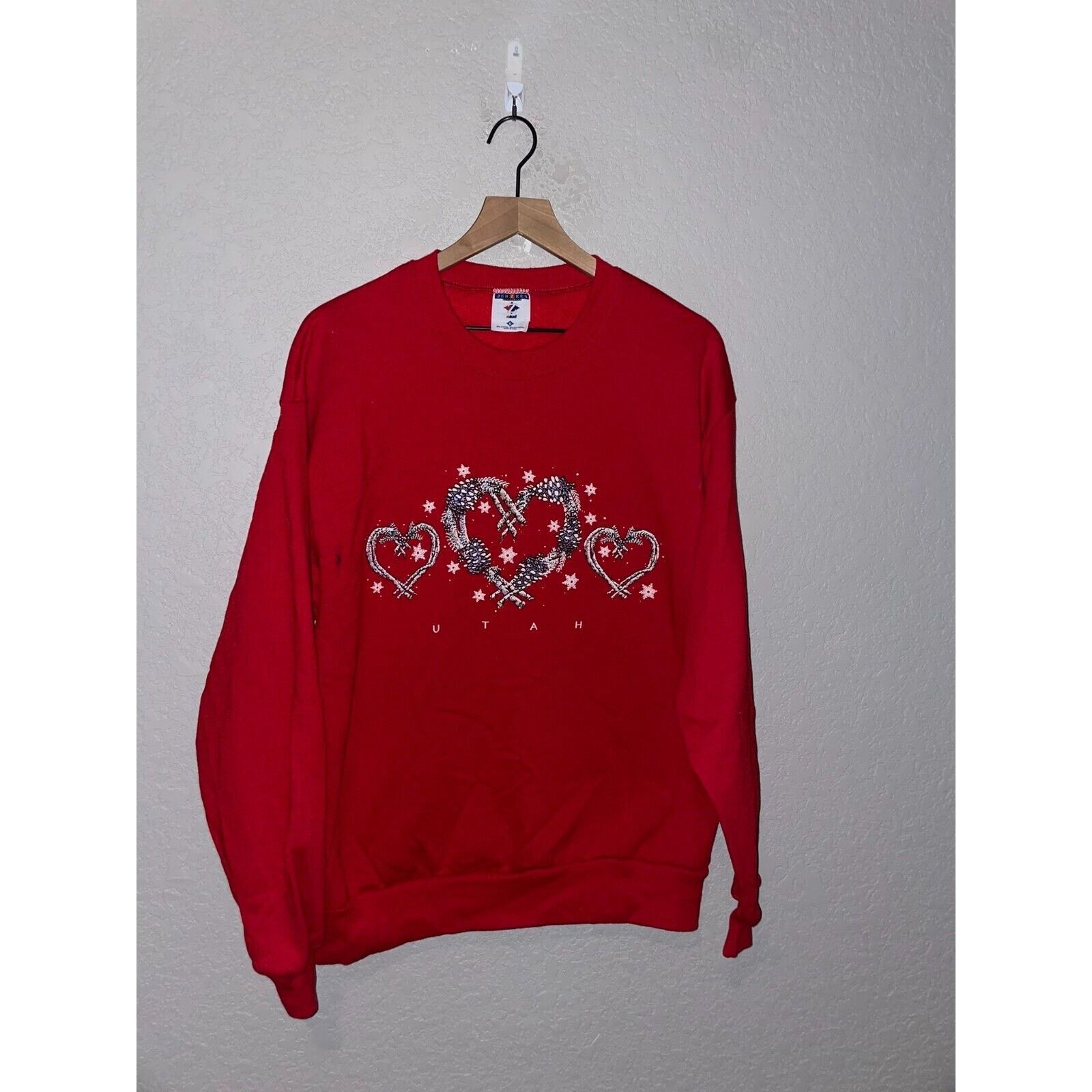 Jerzees Vintage Utah Sweatshirt CrewneckHear Love Red VTG 90s Large Size US L / EU 52-54 / 3 - 1 Thumbnail