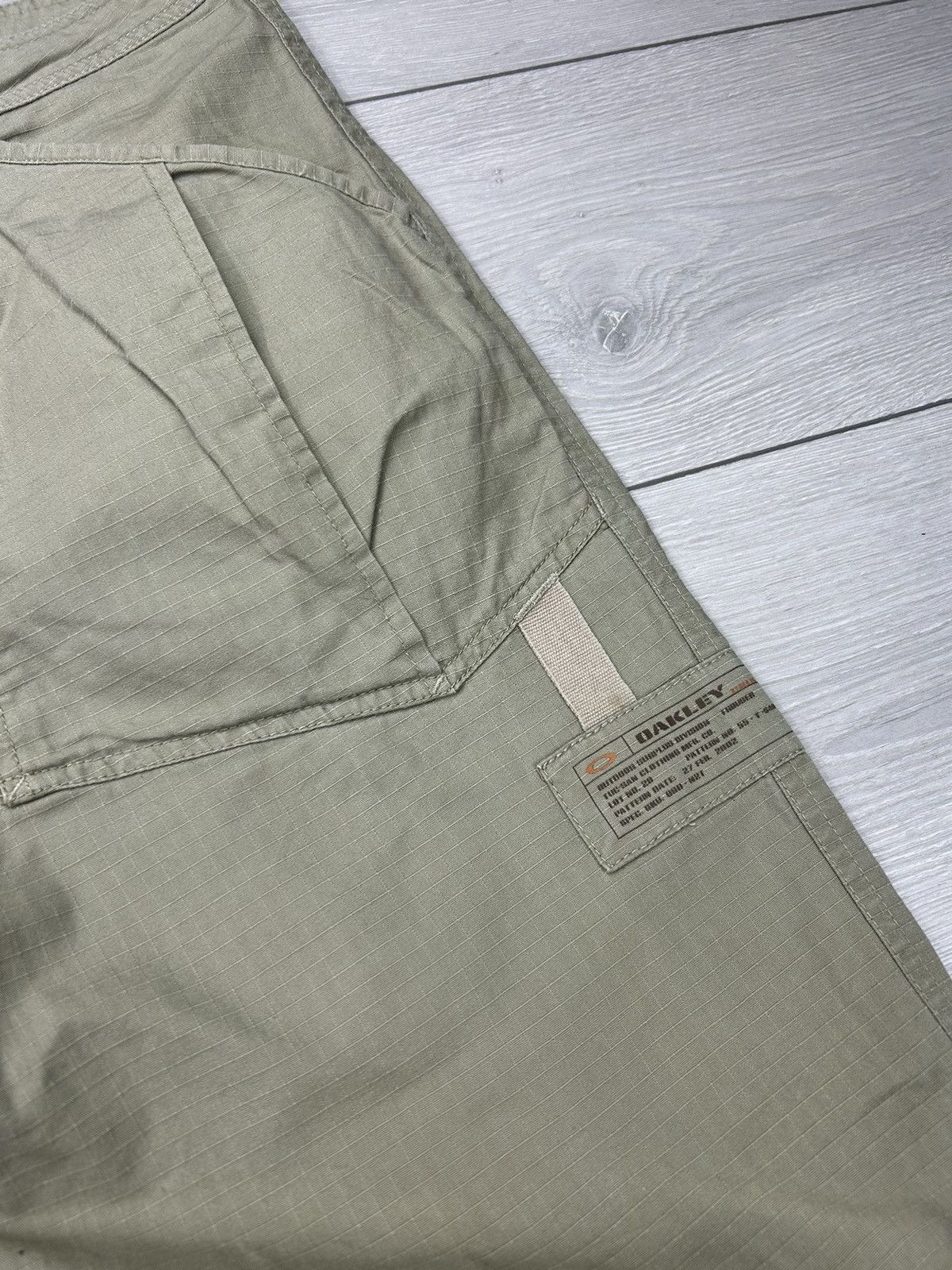 Oakley × Vintage Oakley Vintage Cargo Military Pant Size 34 Size US 34 / EU 50 - 5 Thumbnail