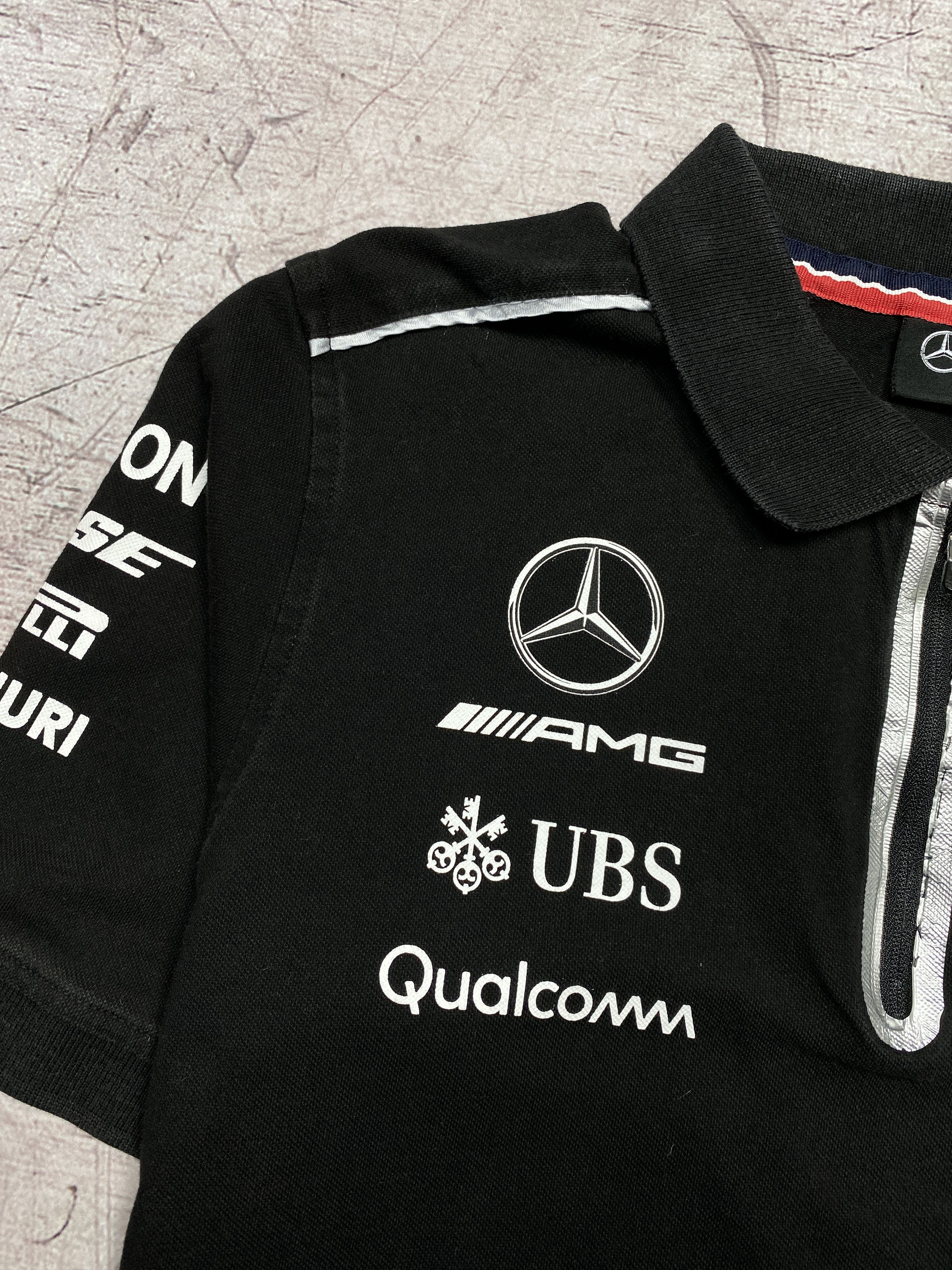Formula 1 Mercedes Benz Amg Tommy Hilfiger Petronas Team Polo Shirt Size US S / EU 44-46 / 1 - 3 Thumbnail