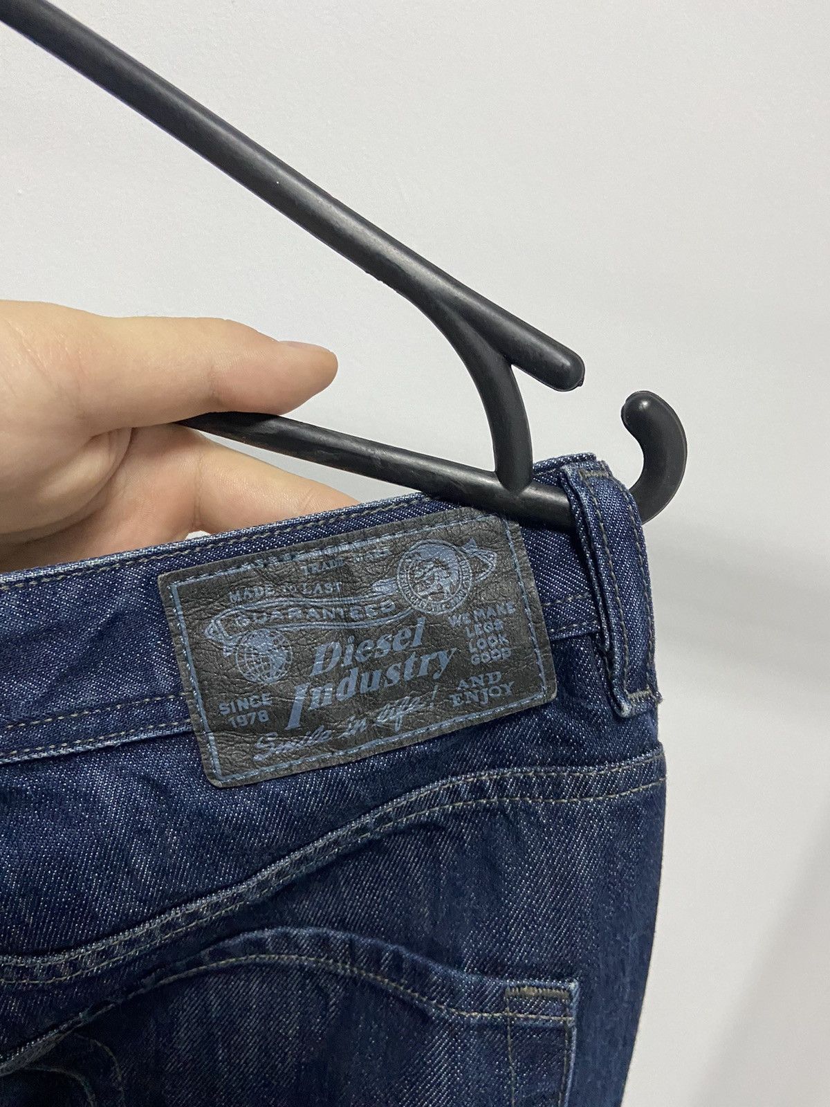 Diesel × Japanese Brand × Vintage Diesel Japanese dragon vintage jeans pants baggy pocket logo Size US 34 / EU 50 - 5 Thumbnail
