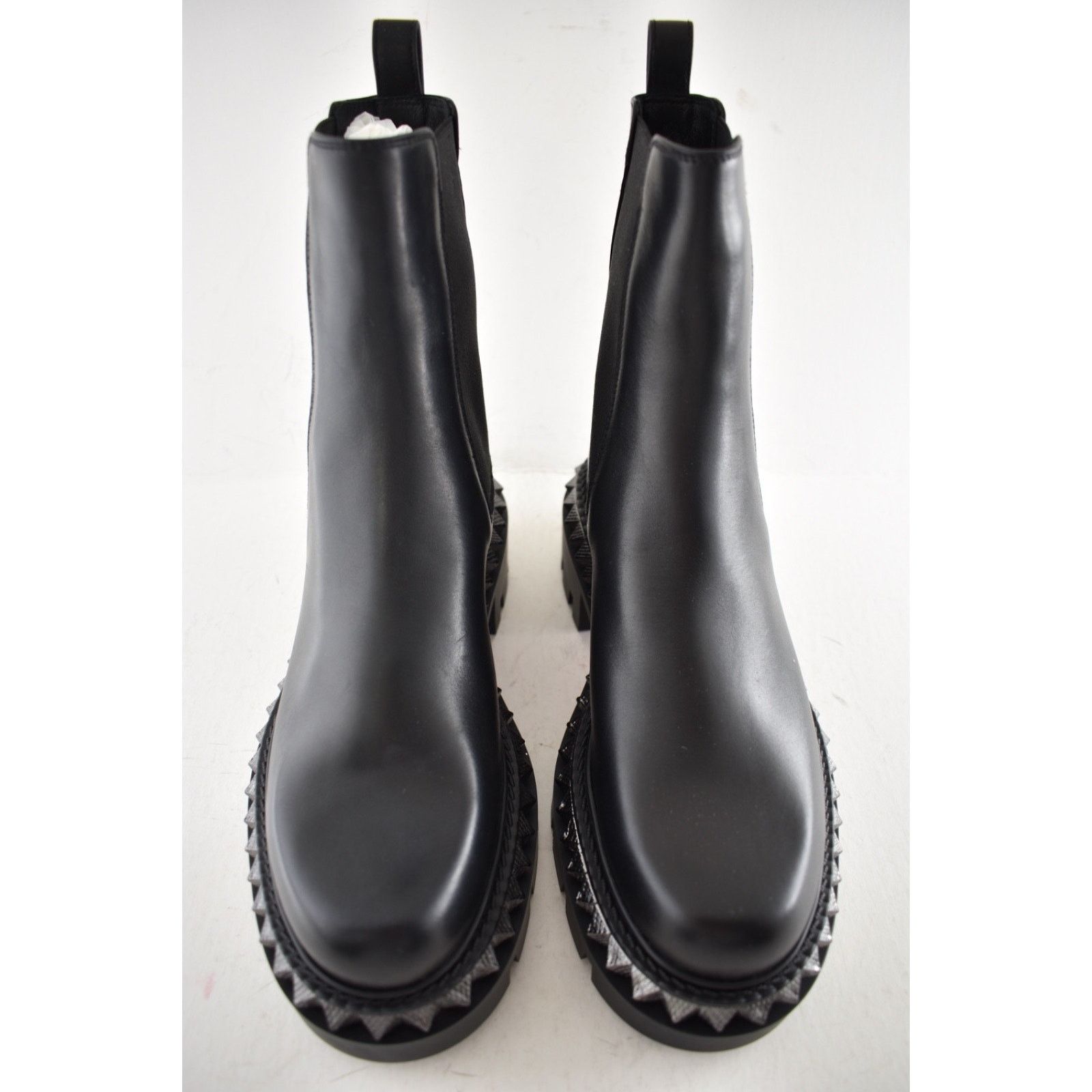 Christian Louboutin Christian Louboutin Black Calf Chelsea Lug Ankle Boot 39 Size US 8 / IT 38 - 9 Thumbnail