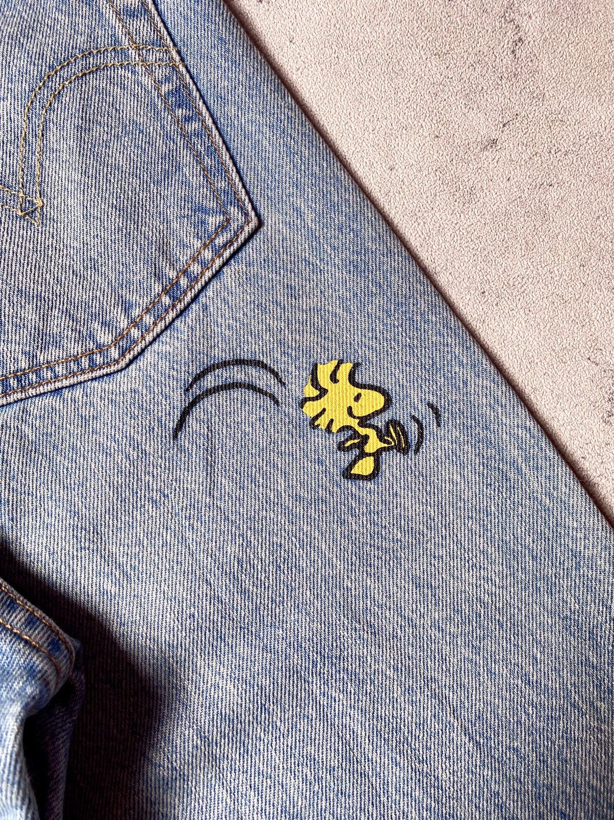 Levi's Levis 501 x Peanuts Snoopy Light Blue Jeans Size 28" / US 6 / IT 42 - 14 Thumbnail