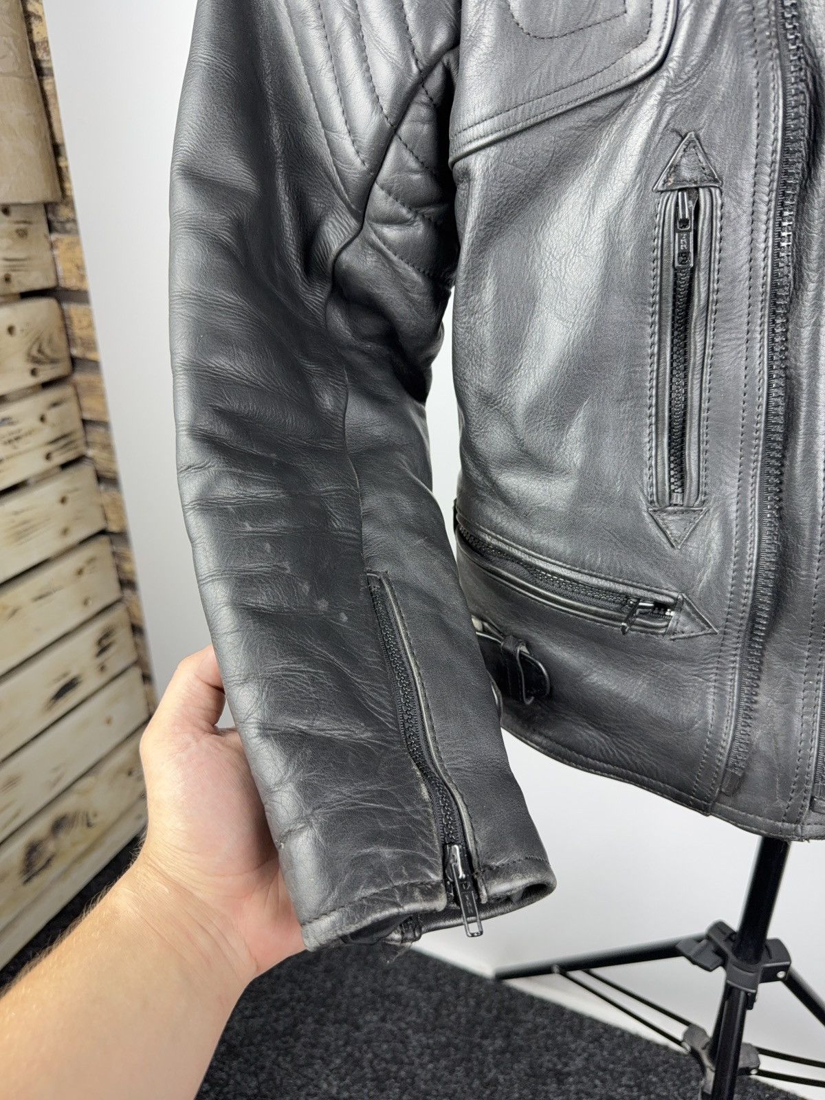 Vntg 00s AKITO Heavy Leather Racing MOTO Bomber Jacket Punk