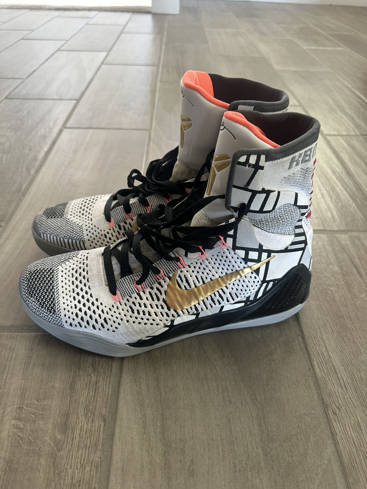 Nike Nike Kobe 9 Elite Size US 11.5 / EU 44-45 - 2 Thumbnail