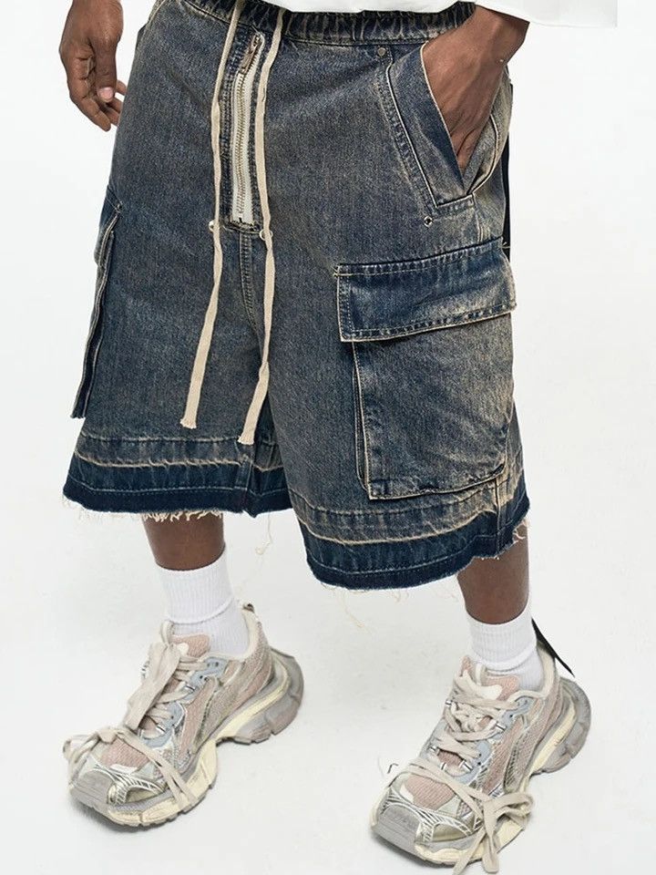 Vintage Zipper Pocket Washed Blue Distressed Shorts Size US 32 / EU 48 - 2 Thumbnail
