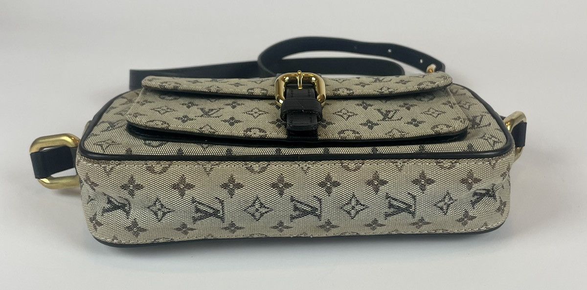 Louis Vuitton Louis Vuitton Lucille Size ONE SIZE - 6 Thumbnail