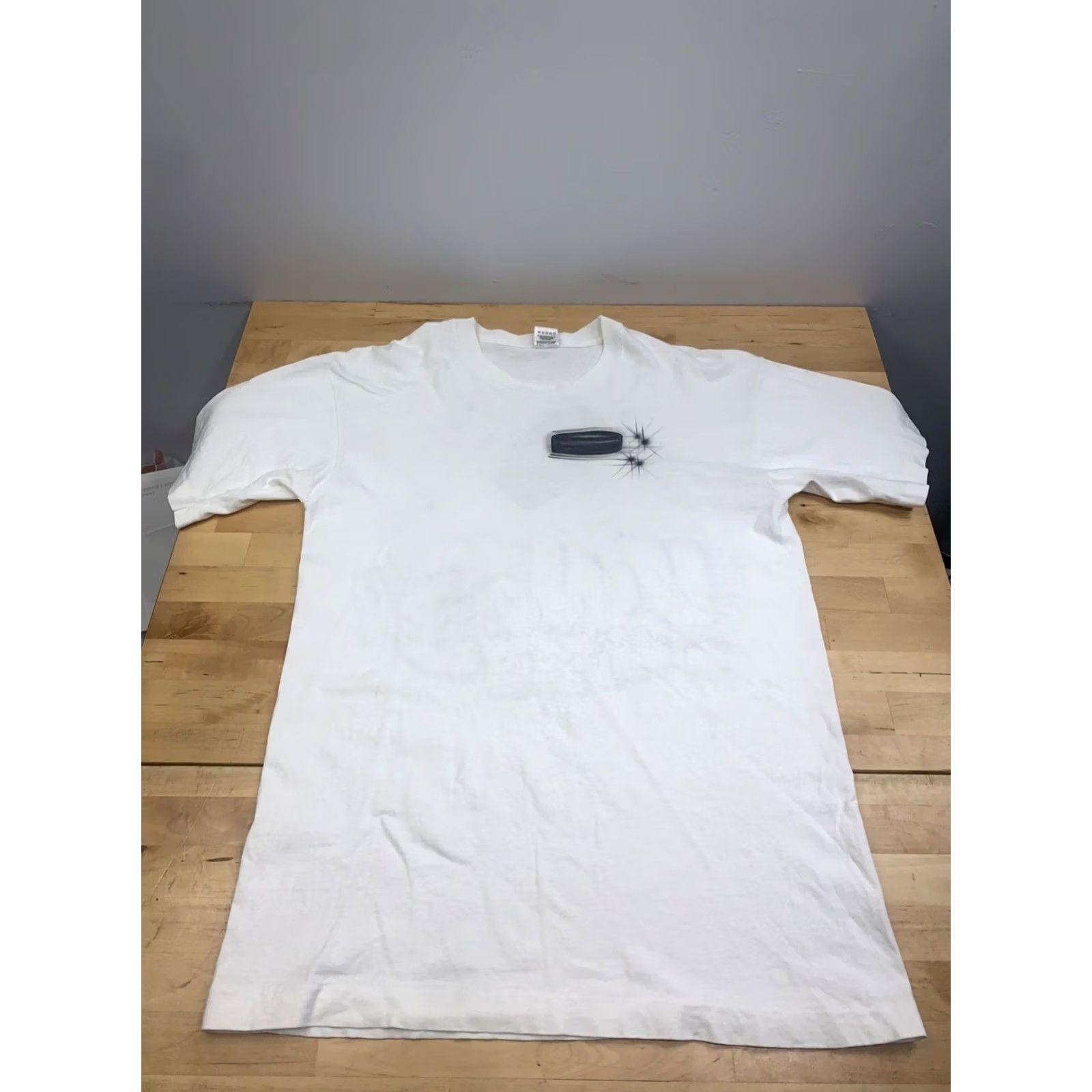 Fruit Of The Loom VINTAGE Fruit of the Loom LA Kings Air Brush Shirt Men L Hockey White 90s 13250 Size US L / EU 52-54 / 3 - 3 Thumbnail
