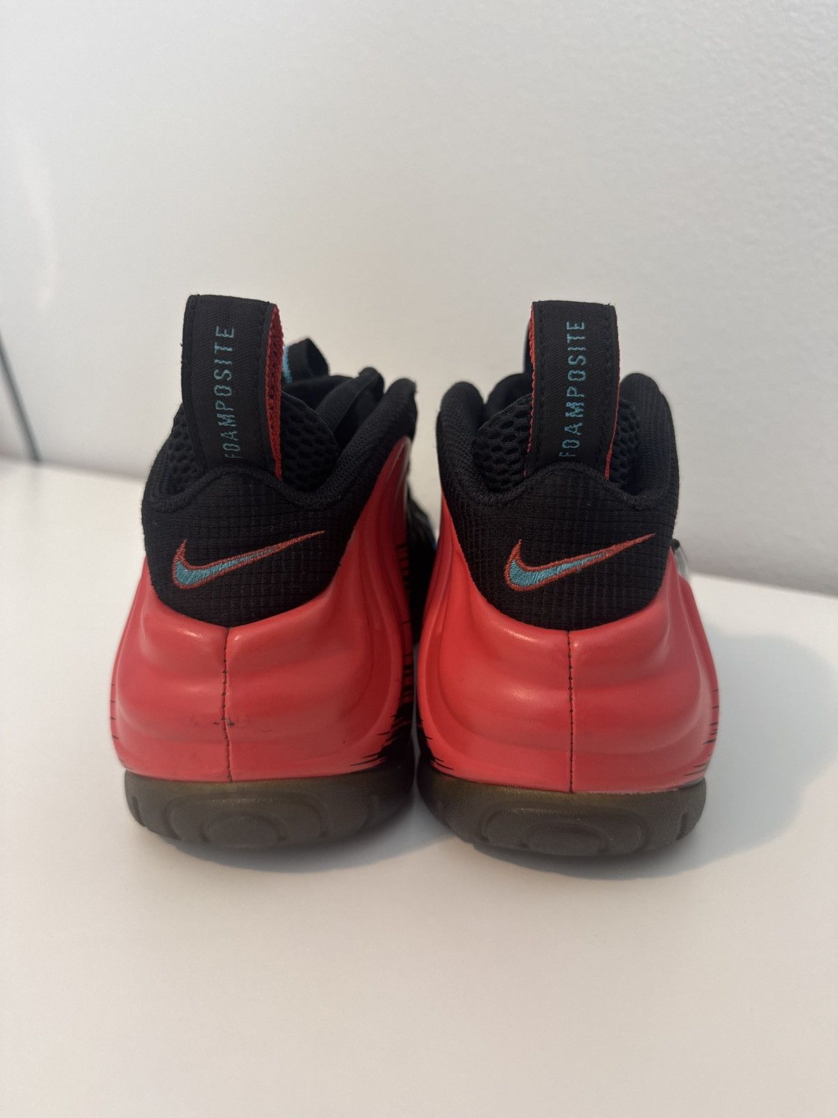 Nike Spiderman Foamposite Pro Size US 7 / EU 40 - 4 Thumbnail