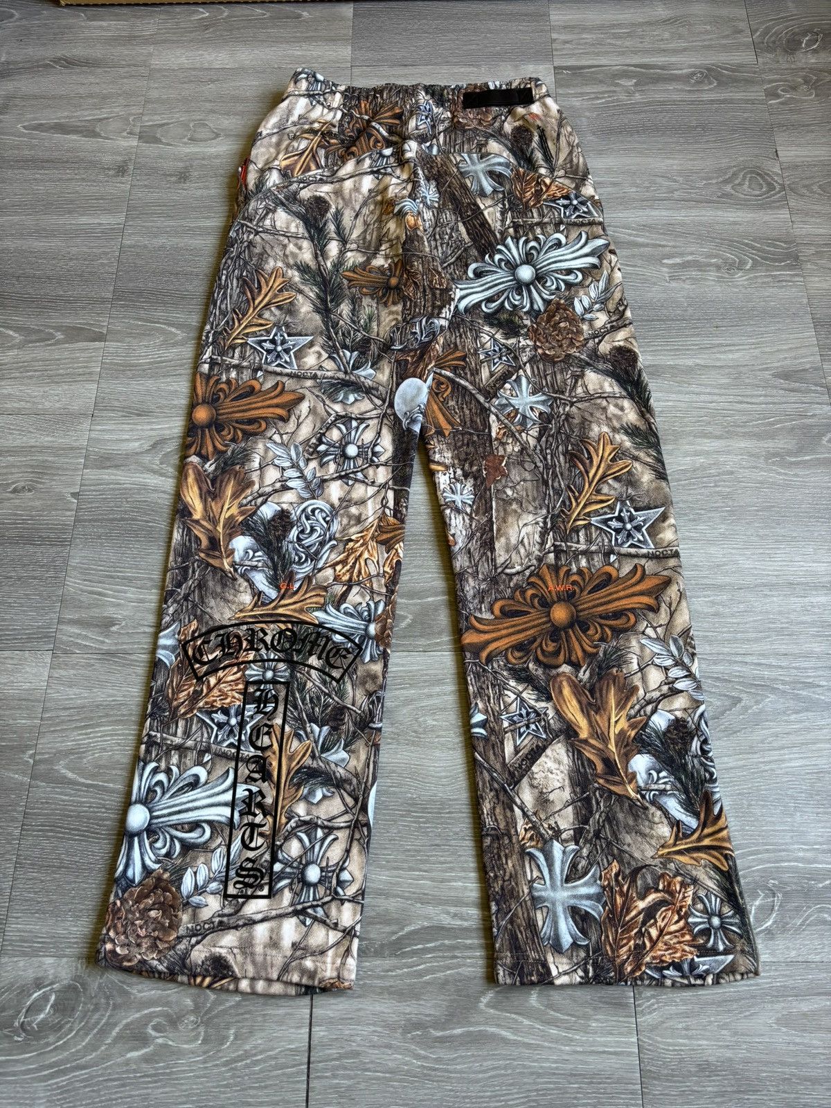 Chrome Hearts × NOCTA × Nike Chrome Hearts Nike Nocta Drake Sweatpants Size US 32 / EU 48 - 2 Thumbnail
