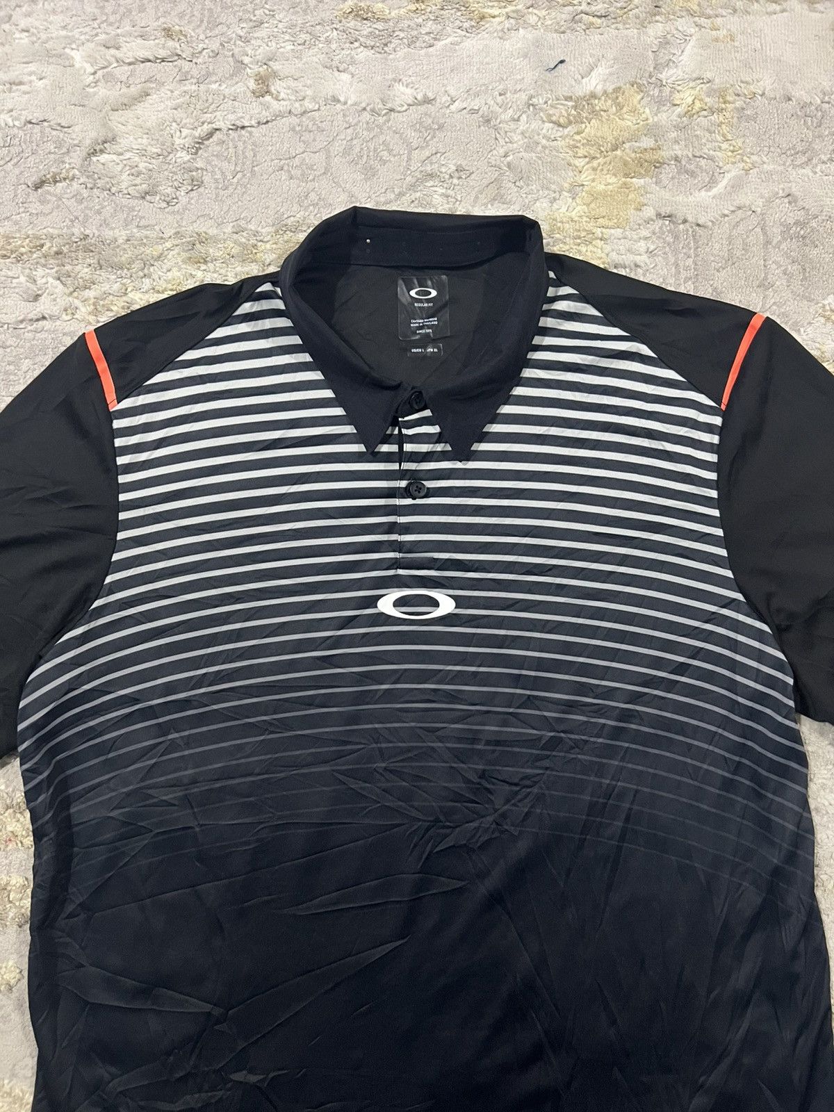 Oakley Y2K Oakley Centre Logo Eclipse Regular Fit Golf Polo Shirt Size US L / EU 52-54 / 3 - 2 Thumbnail