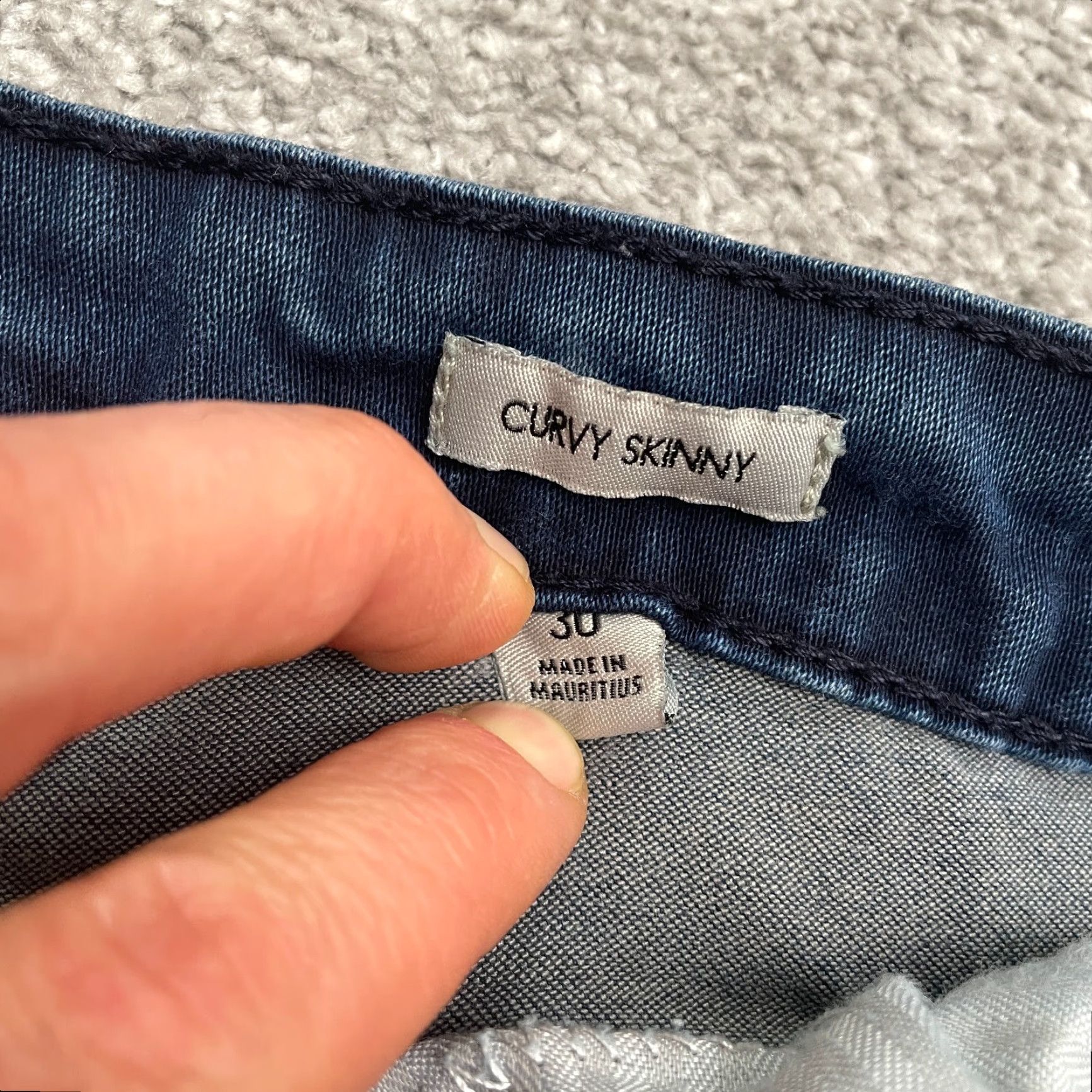 Calvin Klein Calvin Klein Jeans Womens Curvy Skinny Denim Blue Dark Wash 30 32x31.5 Modern Classic USA Designer Curvy Skinny Size 30" / US 8 / IT 44 - 7 Thumbnail