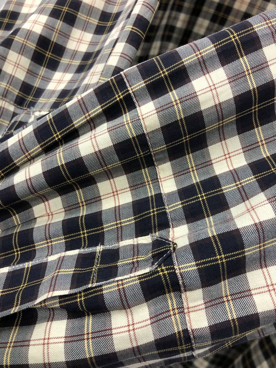Burberry Burberry London vintage mens shirt size 39 / M Size US M / EU 48-50 / 2 - 6 Thumbnail
