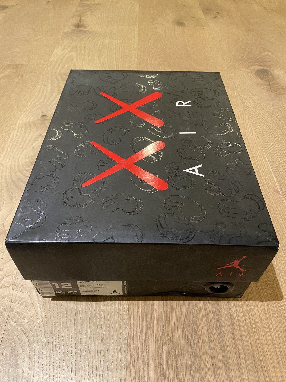 Jordan Brand × Kaws × Nike Jordan 4 Retro KAWS Black Size US 12 / EU 45 - 12 Thumbnail