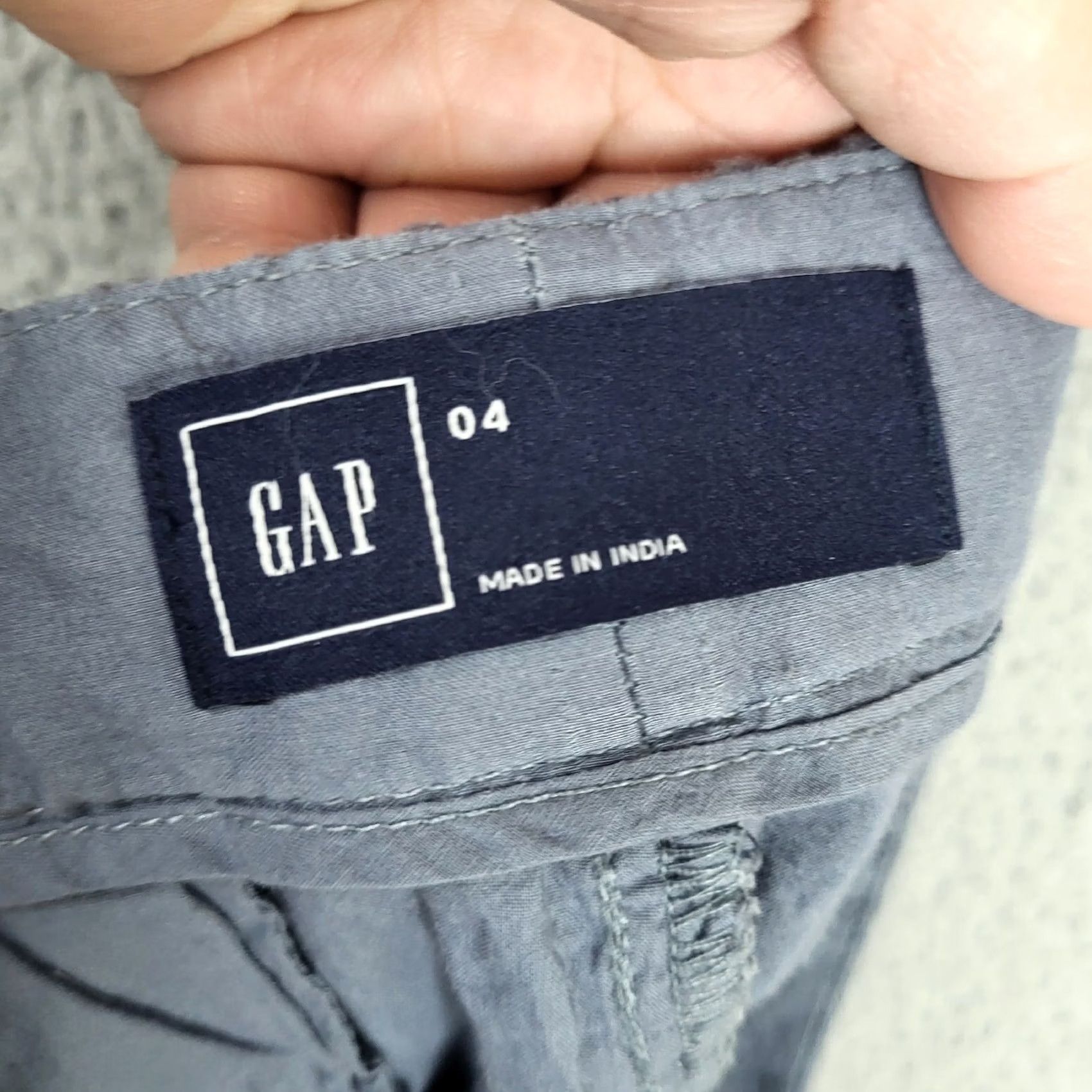 Gap Gap Women's Teal Blue Eyelet Chino Cotton Casual Shorts Size 4 NEW Size 27" / US 4 / IT 40 - 3 Thumbnail
