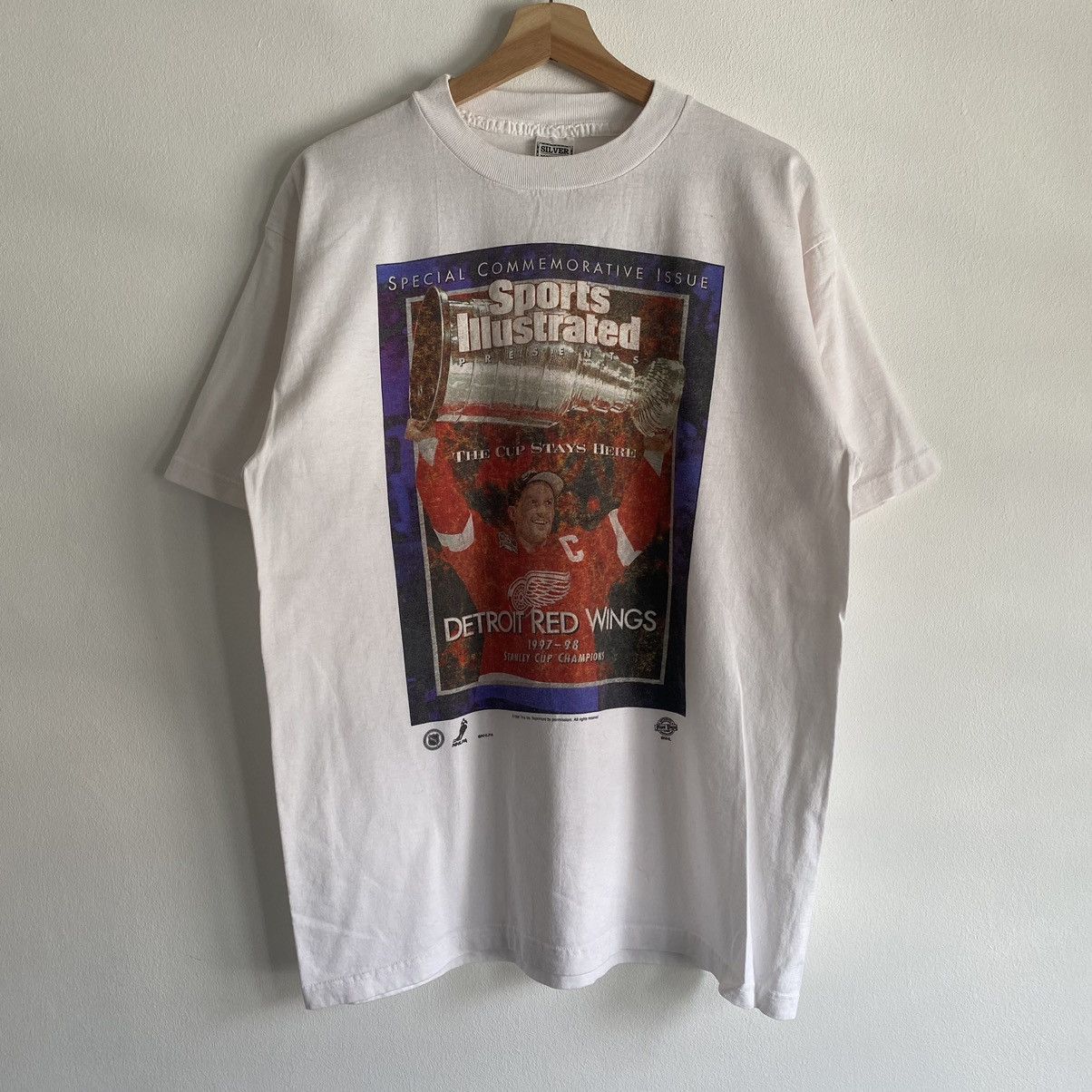 NHL × Vintage Vintage Detroit Red Wings Stanley Cup Newspaper Print Size US L / EU 52-54 / 3 - 1 Thumbnail