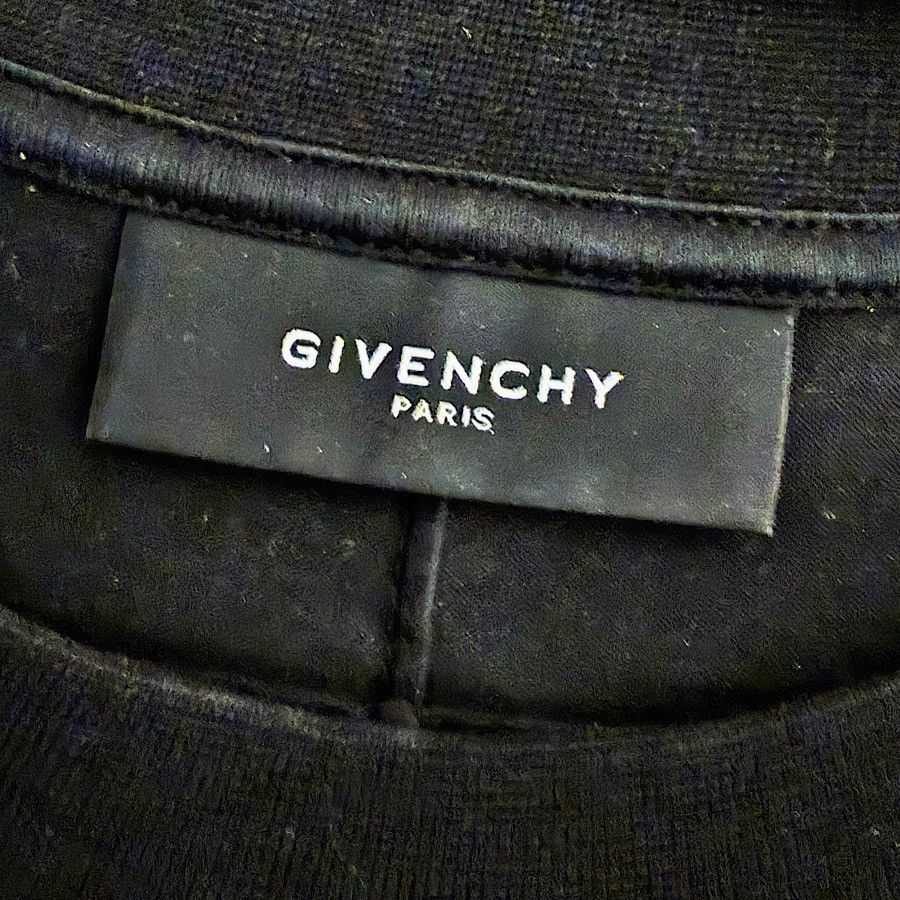 Givenchy Authentic Givenchy Riccardo Tisci Tee Size US S / EU 44-46 / 1 - 3 Thumbnail