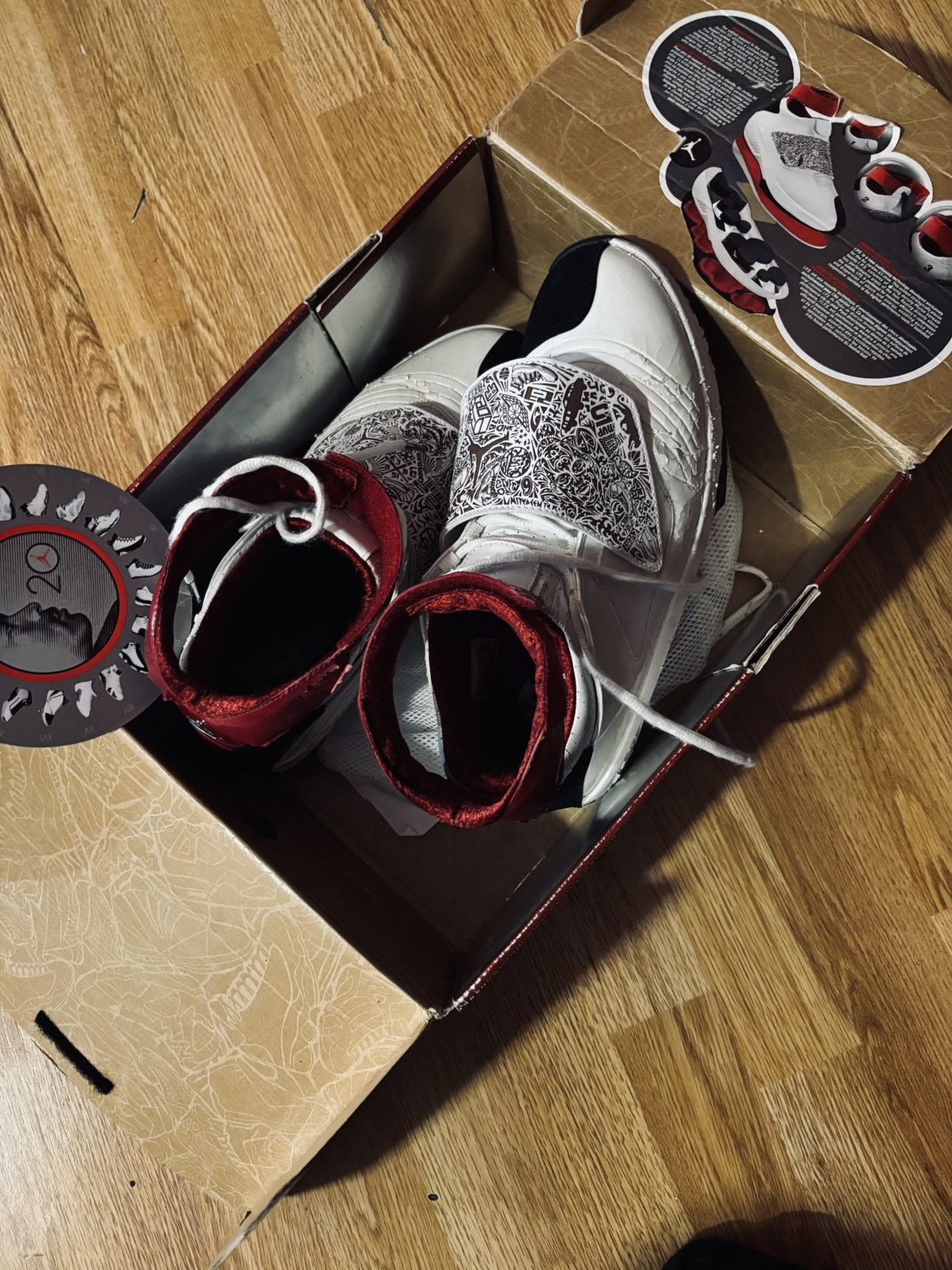 Jordan Brand Air Jordan 20 Varsity Red, SIZE 10.5, Pre-Owned, RARE Size US 10.5 / EU 43-44 - 7 Thumbnail