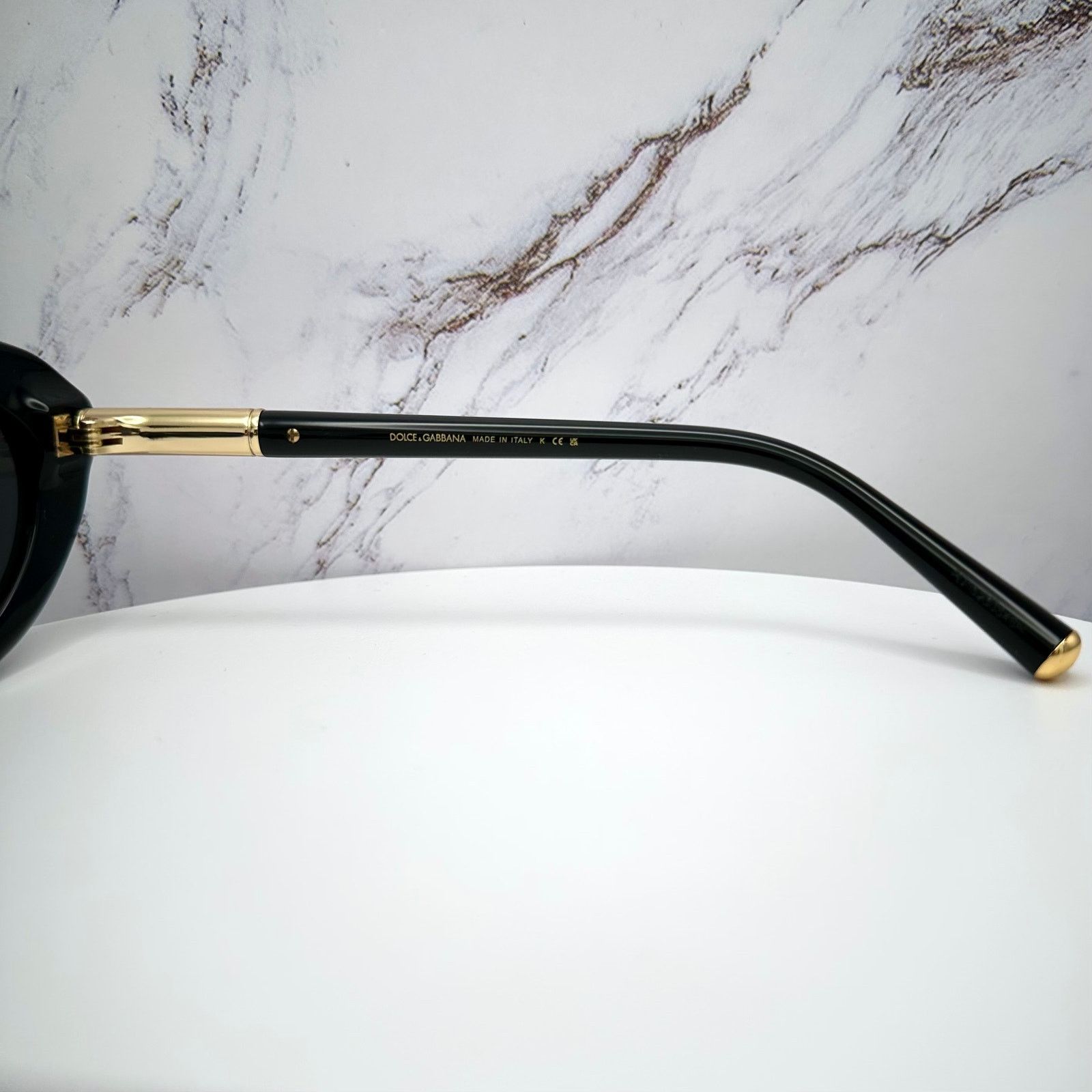 Dolce & Gabbana New Dolce & Gabbana Sunglasses Black Oval Cat Eye Gold Metal Size ONE SIZE - 11 Thumbnail