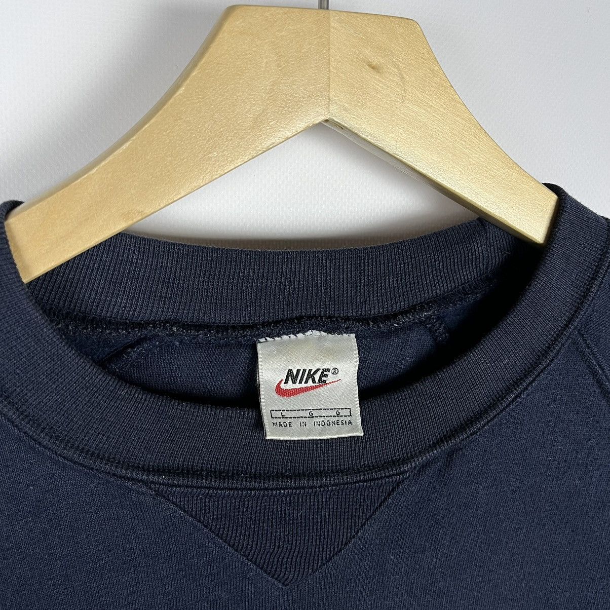 Nike Vintage Nike big logo y2k sweatshirt 90’s Size US L / EU 52-54 / 3 - 3 Thumbnail