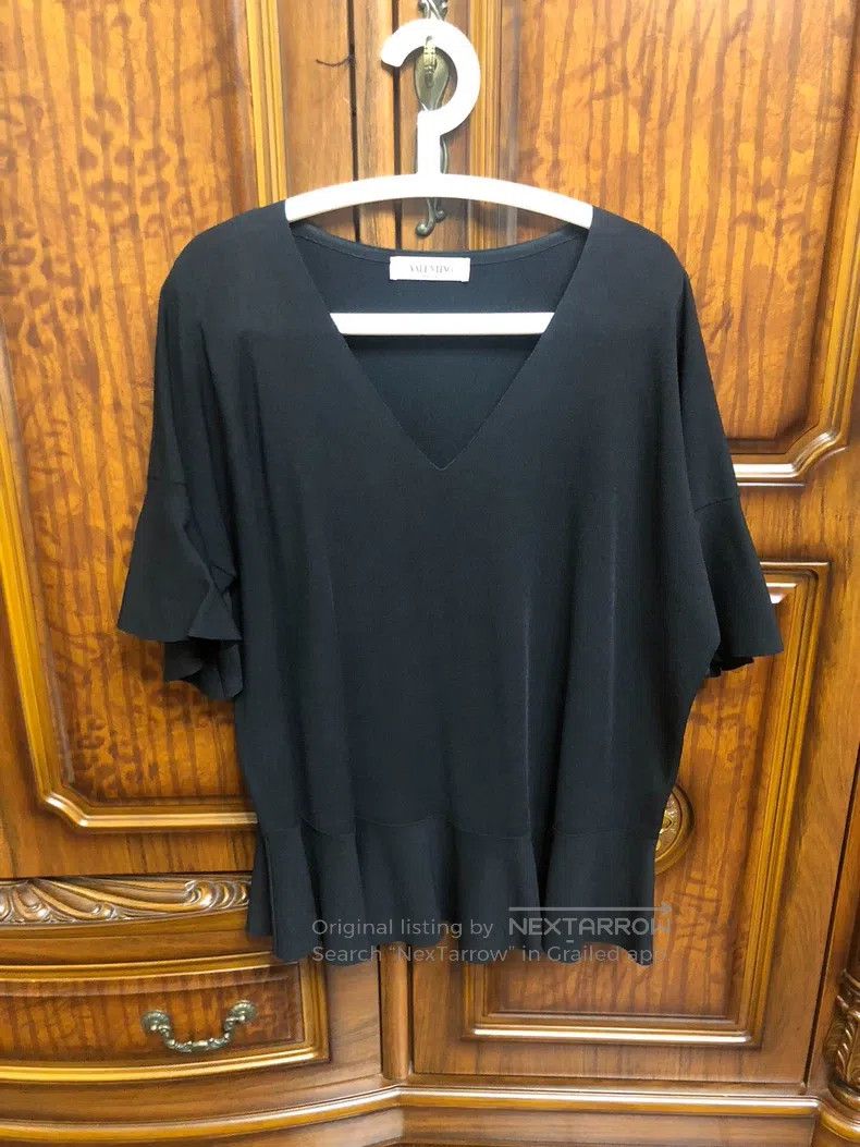 Valentino Valentino Women's tops Size S / US 4 / IT 40 - 1 Thumbnail
