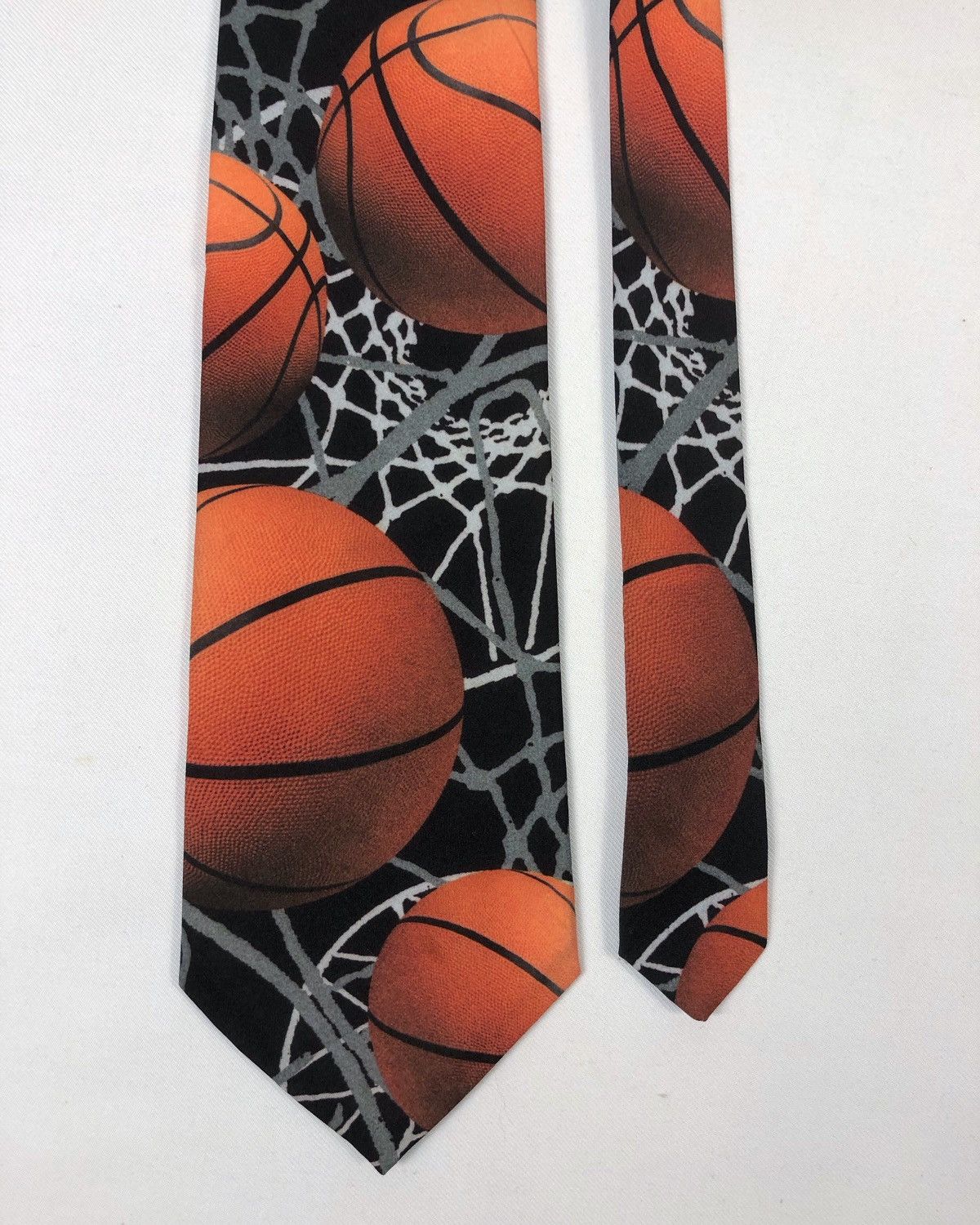 Ralph Marlin Rare Vintage 2000 Ralph Marlin Basketball All Over Print Tie Size ONE SIZE - 2 Thumbnail
