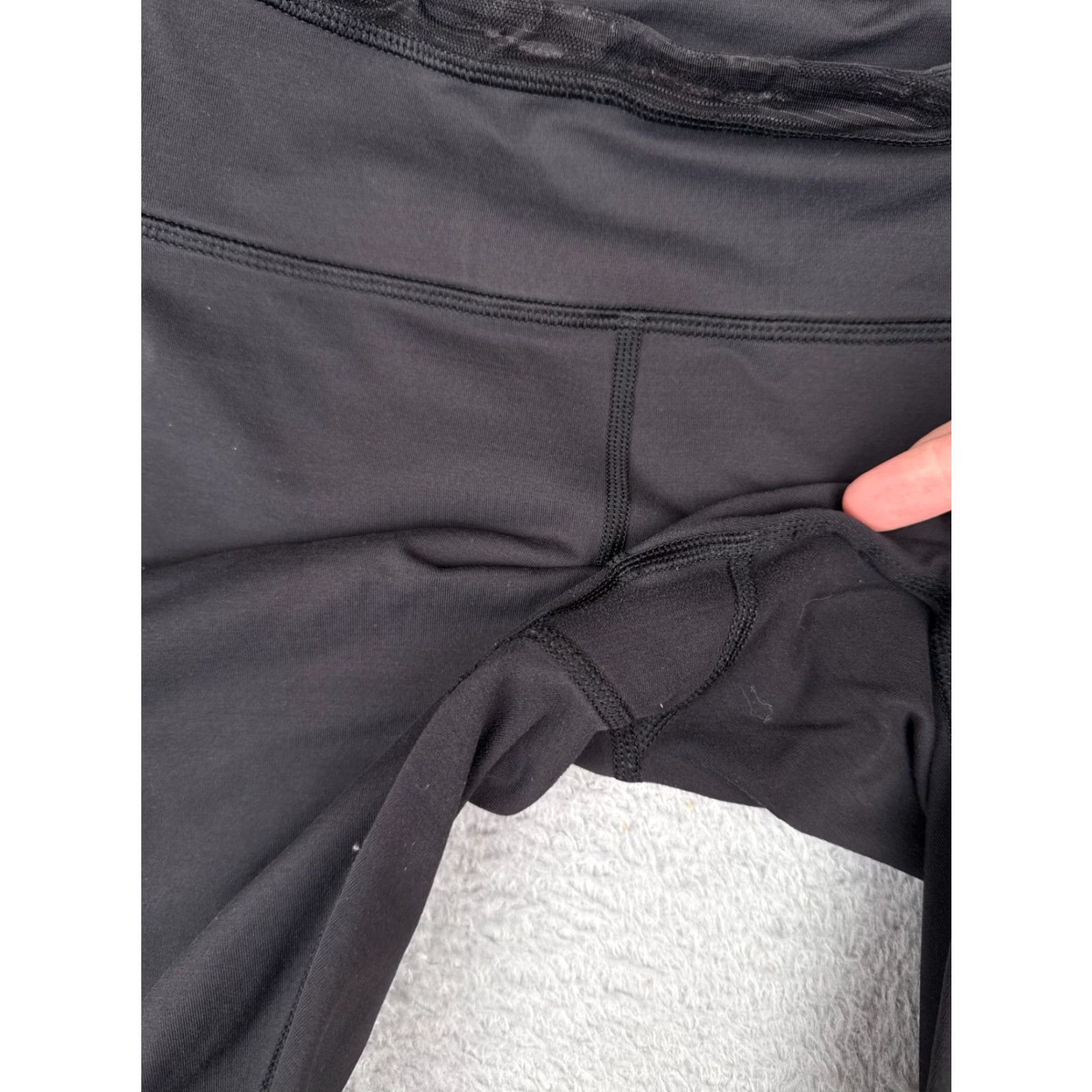 Lululemon Pants Womens 6 Black Camo Cropped Straight Leg Pockets Yoga Activewear Read Me