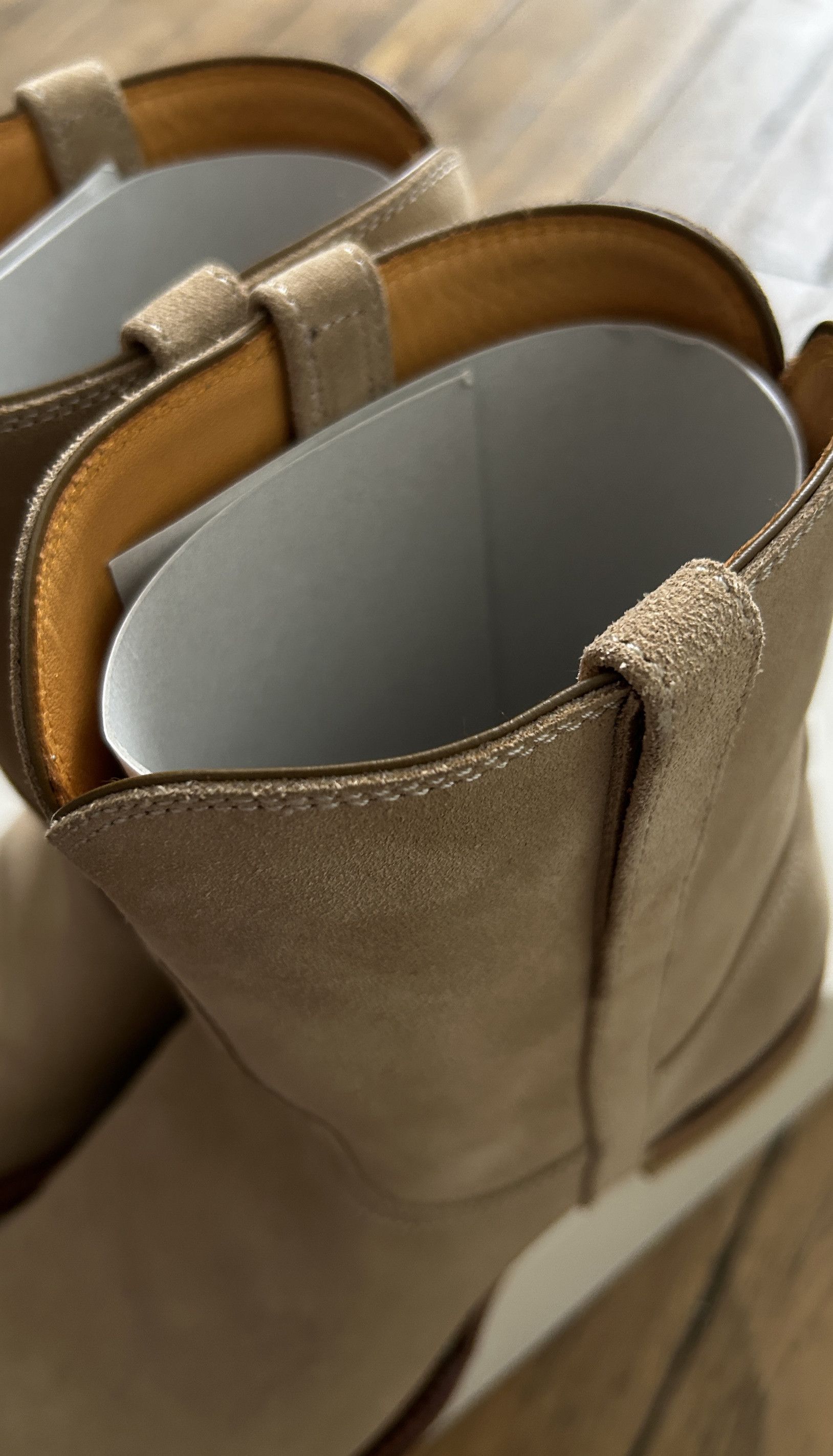 Auralee aa . BNWB . M8 . SUEDE LEATHER BOOTS . A22AS01QD . MIJ Size US 8 / EU 41 - 8 Thumbnail