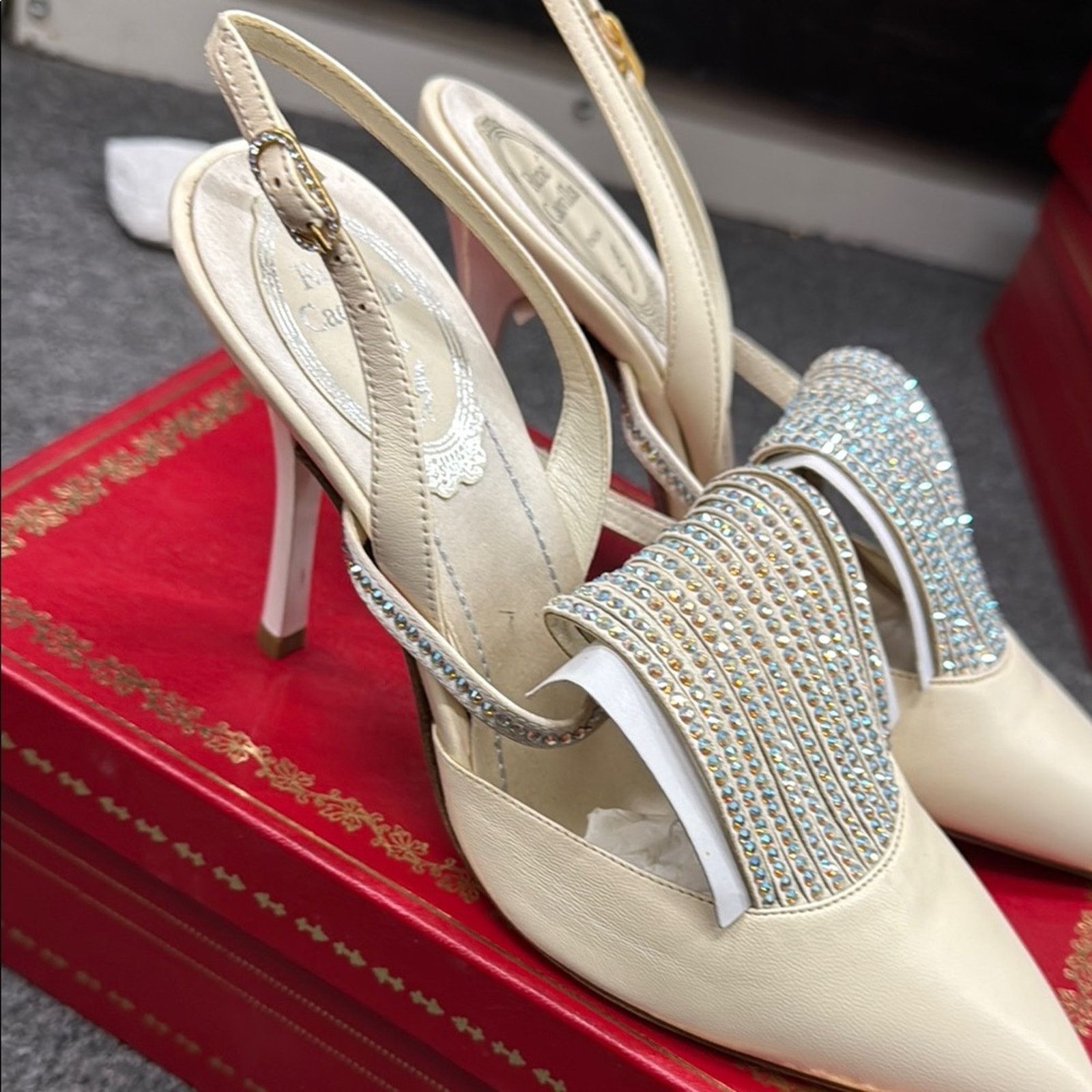 Rene Caovilla NWT Rene Caovilla Cream Slingback Heels Size 37 US 7 Size US 7 / IT 37 - 5 Thumbnail