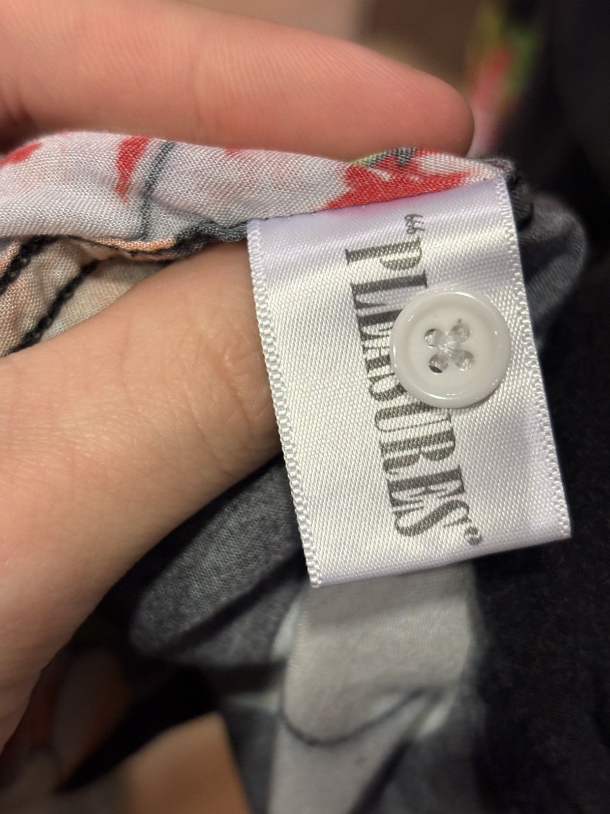 Pleasures Pleasures Button Up Size US M / EU 48-50 / 2 - 5 Thumbnail