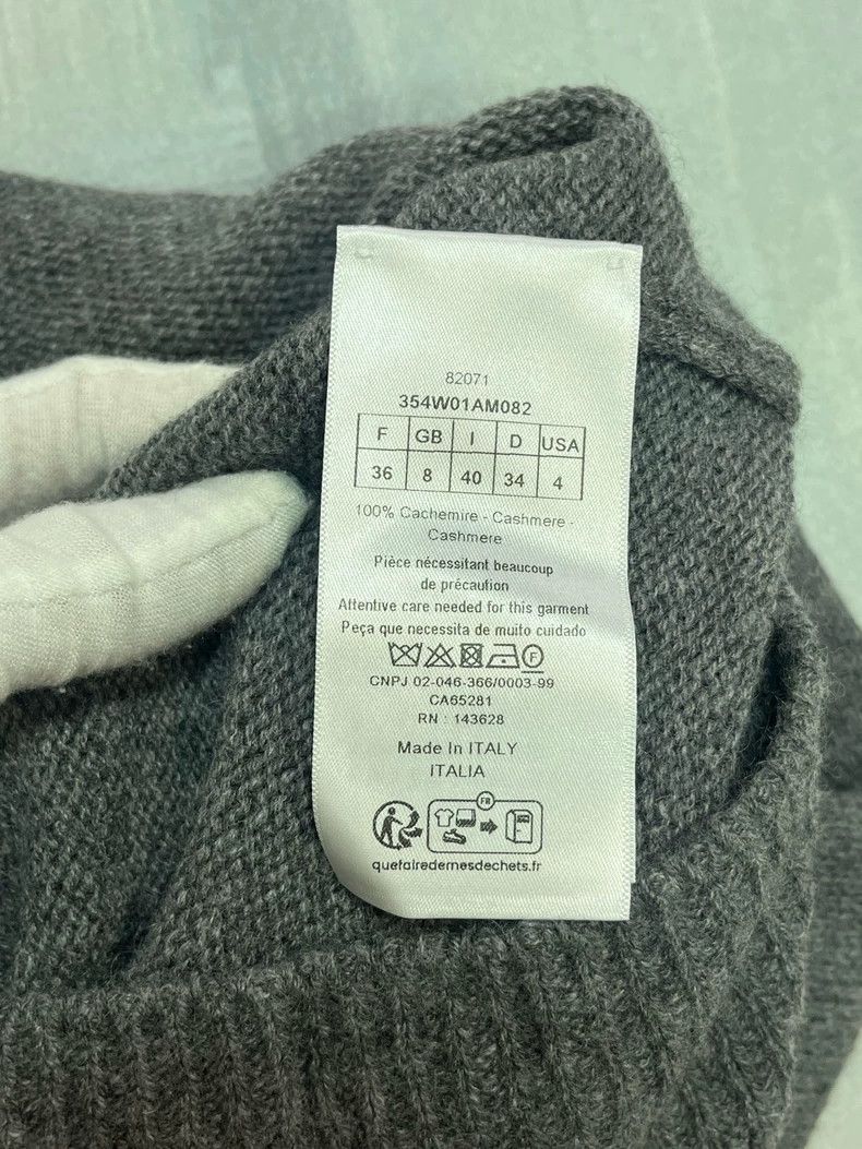 Dior Dior Gray CD pearl buckle cashmere cardigan sweater Size XS / US 0-2 / IT 36-38 - 4 Thumbnail