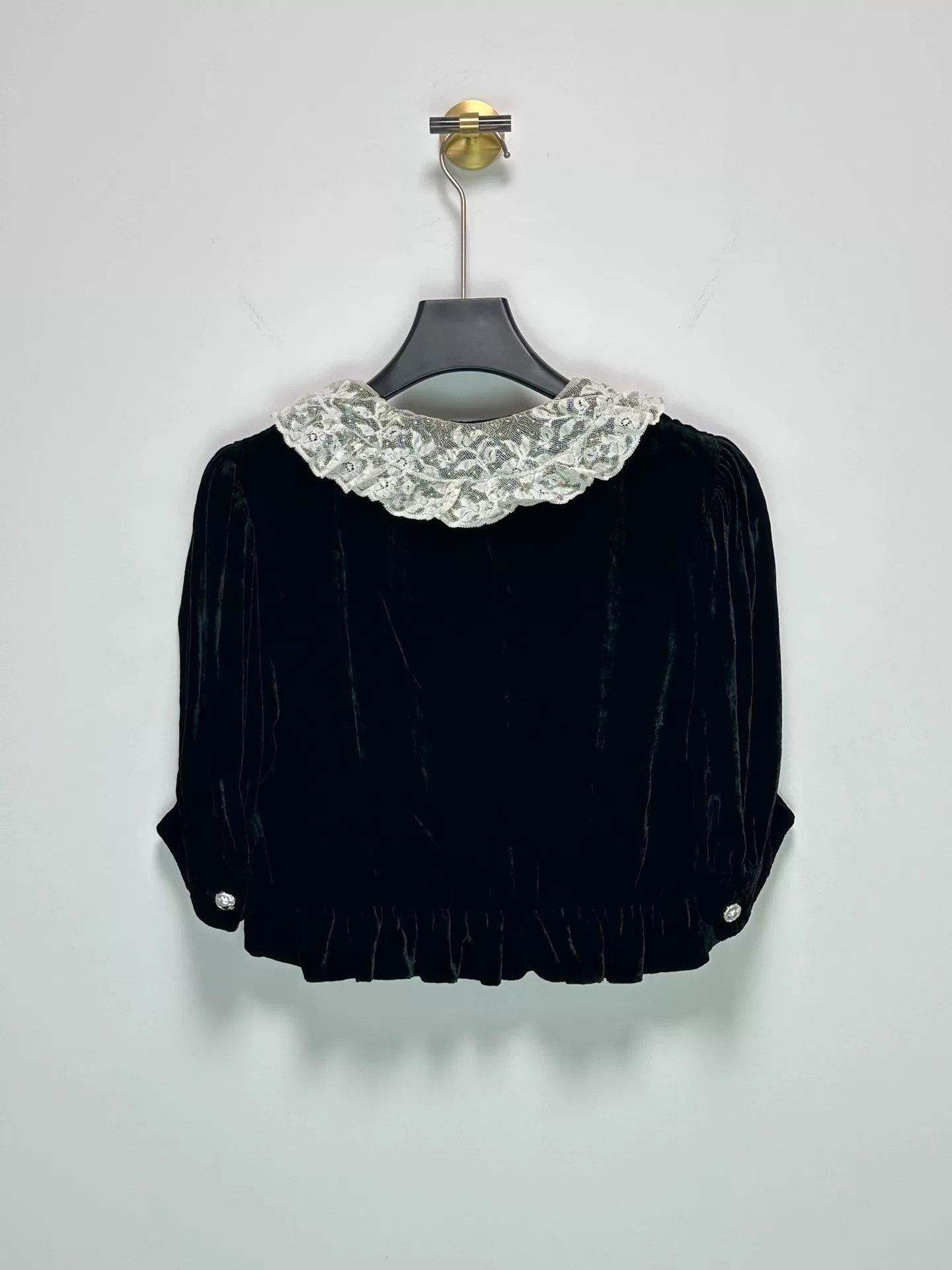 Miu Miu Miu Miu Velvet Lace Collar Jacket Size US S / EU 44-46 / 1 - 2 Thumbnail