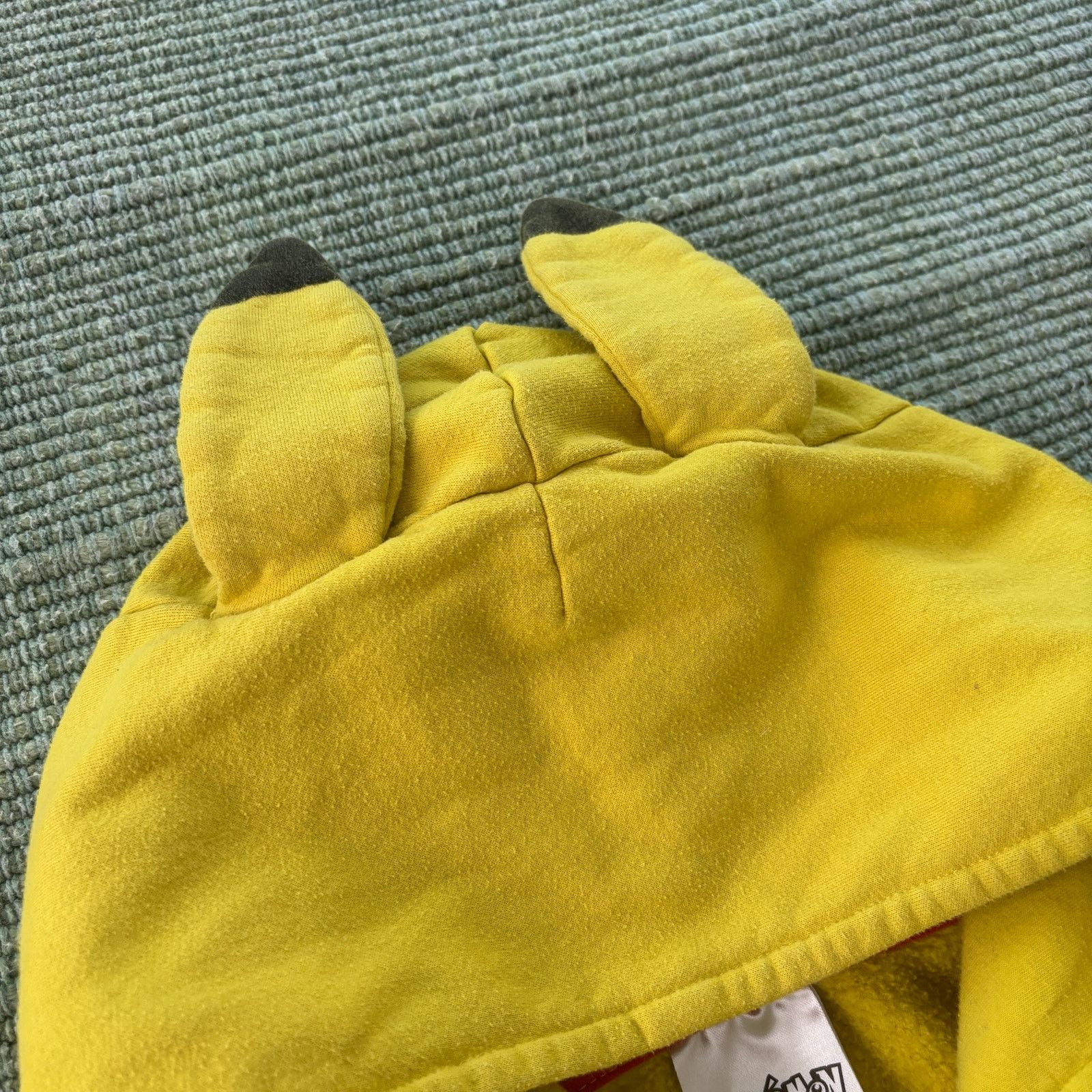 Pokemon Kids Yellow Pikachu Pokemon Zip Up Hoodie Sz L Size US L / EU 52-54 / 3 - 3 Thumbnail
