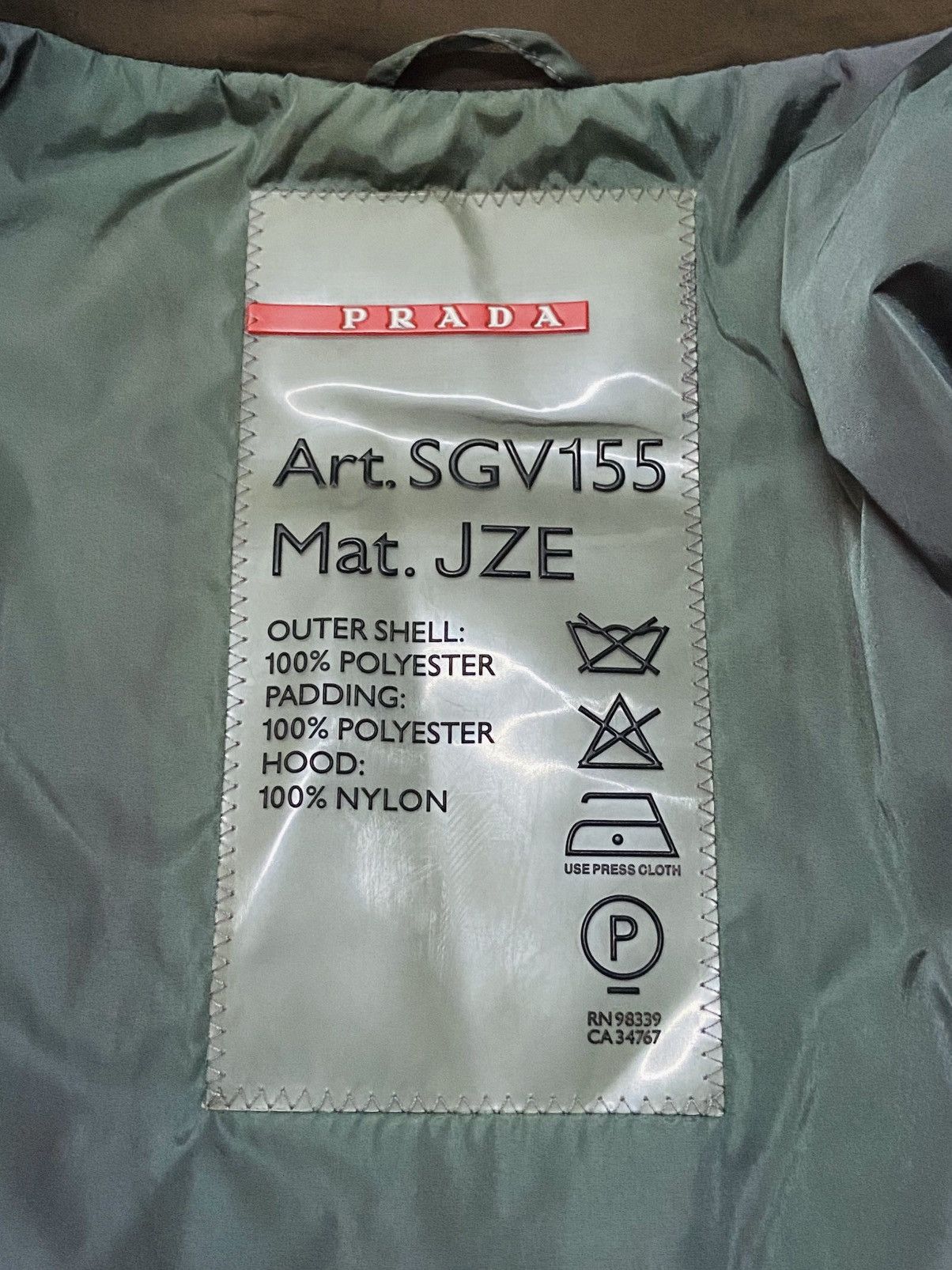 Prada Prada Linea Rossa Black Technical Gore-Tex Jacket Size US M / EU 48-50 / 2 - 16 Thumbnail