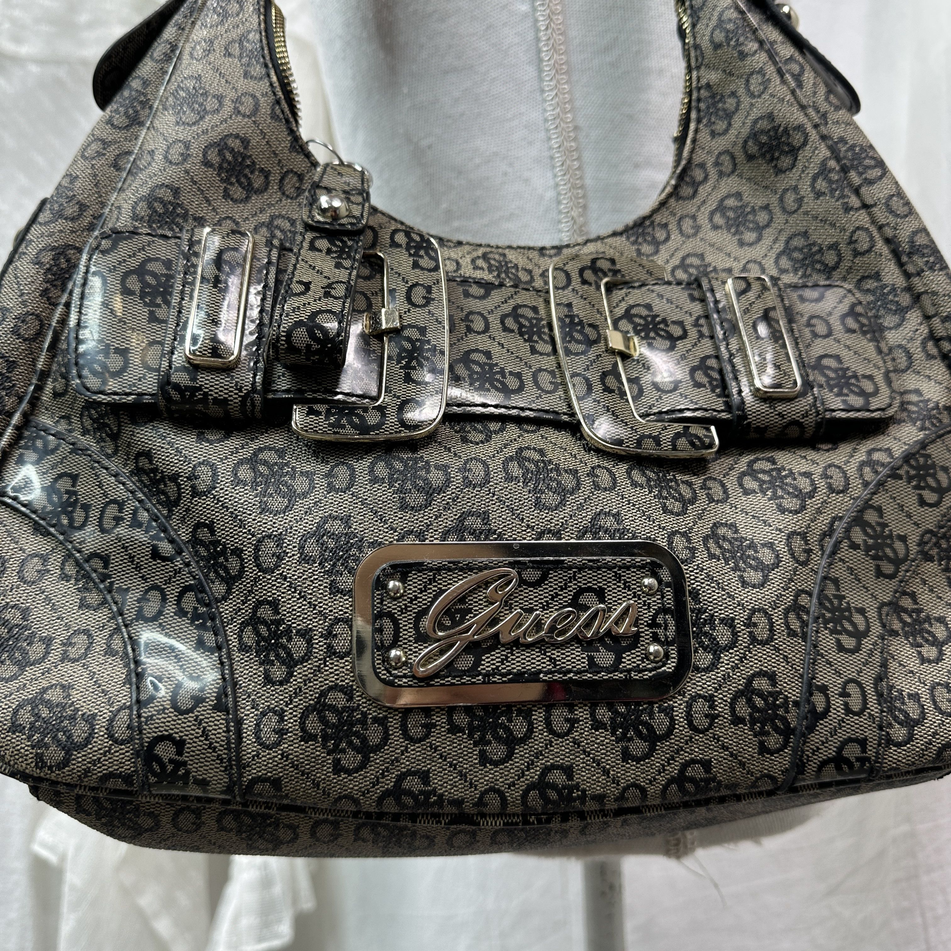 Guess Vintage Avant Garde Guess Monogram Buckled Hobo Bag Y2K Size ONE SIZE - 9 Thumbnail