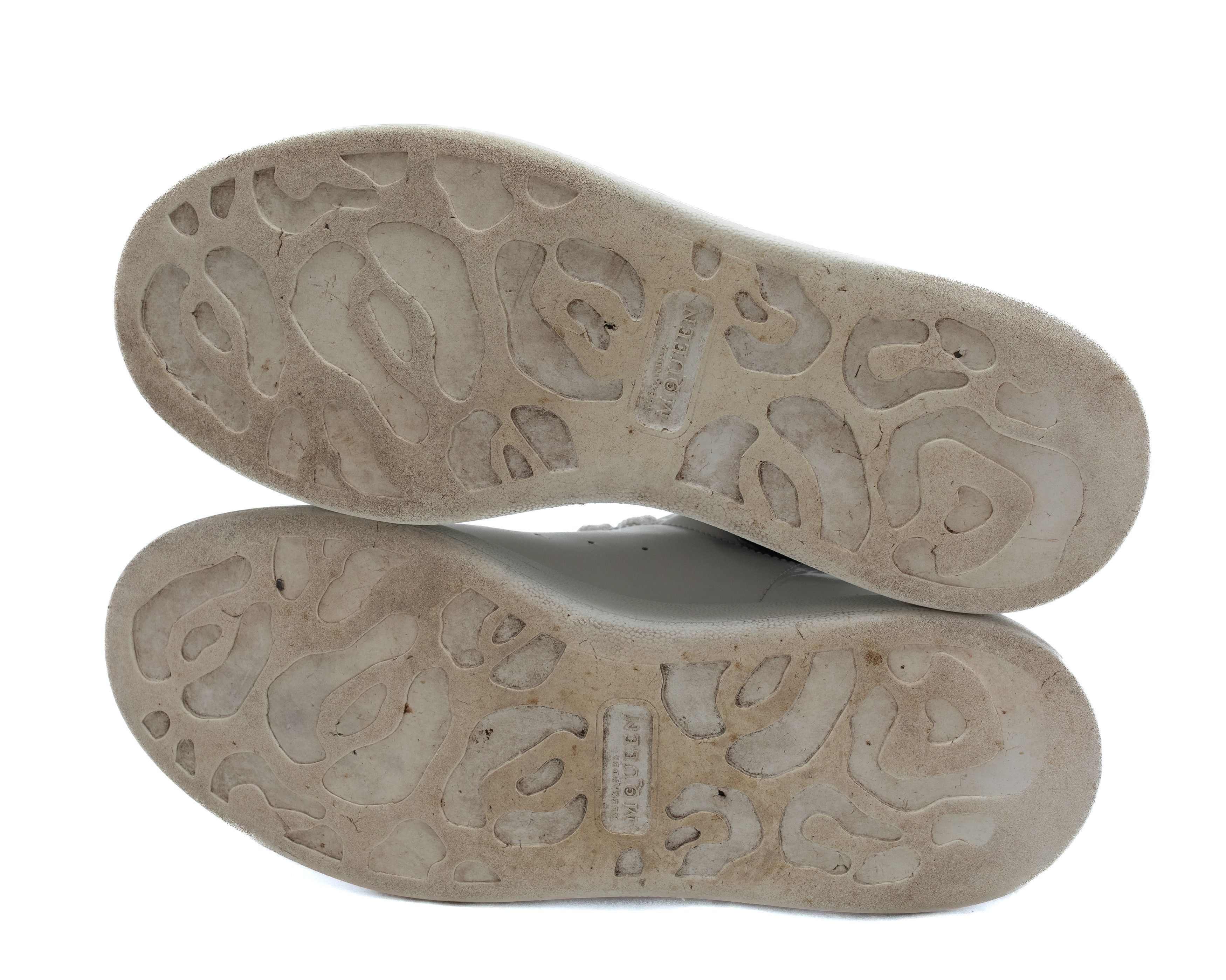 Alexander McQueen ALEXANDER McQUEEN Chunky White Leather Blue Suede Sneakers Size US 6 / EU 39 - 6 Thumbnail